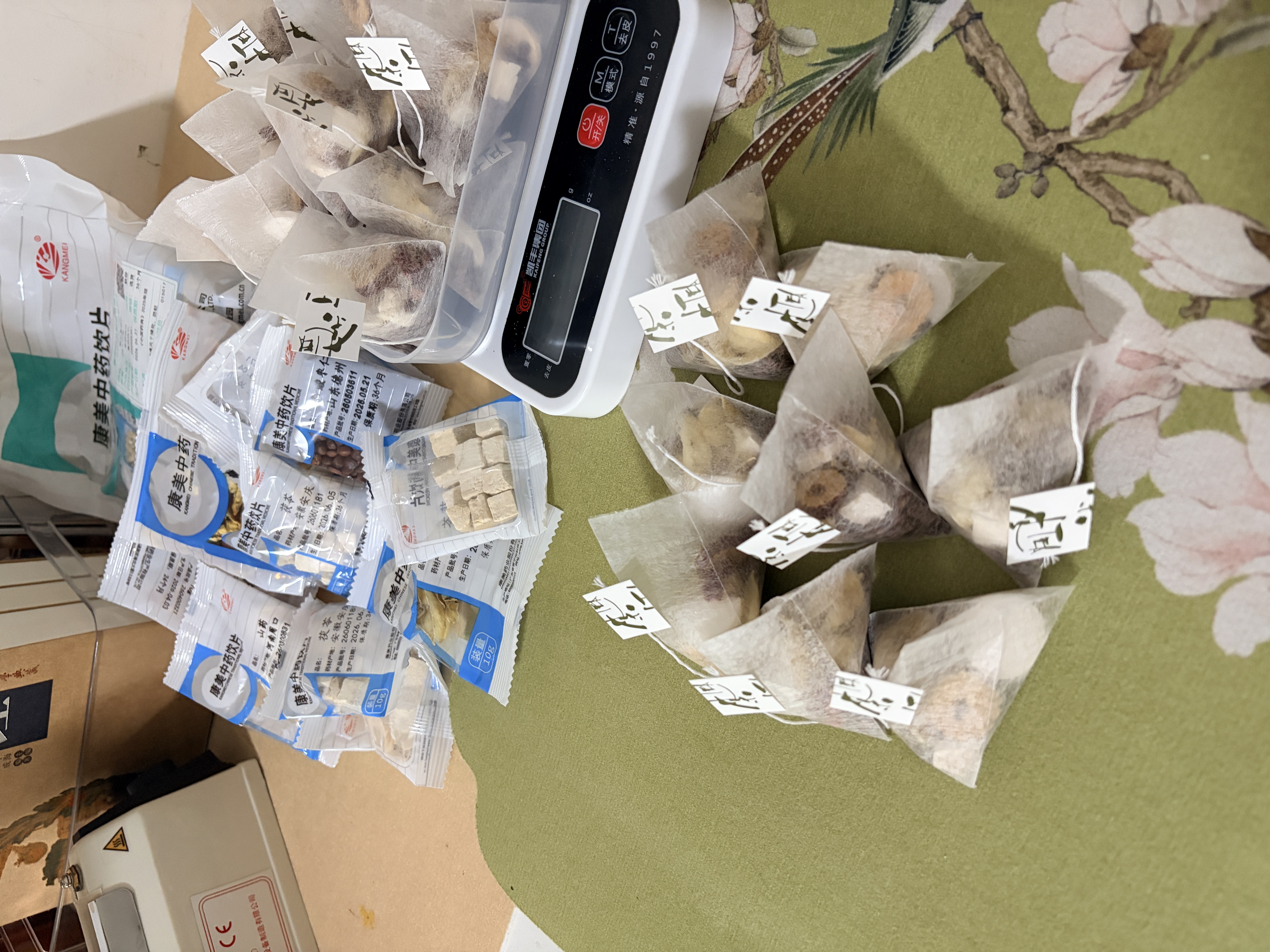 康美茯苓 利水渗湿 健脾宁心 可组陈皮茯苓茶茯苓山楂茶 茯苓中药材中药饮片 三伏天泡水大药房抓配可磨茯苓粉 茯苓500g【利水渗湿 健脾 宁心】 实拍图