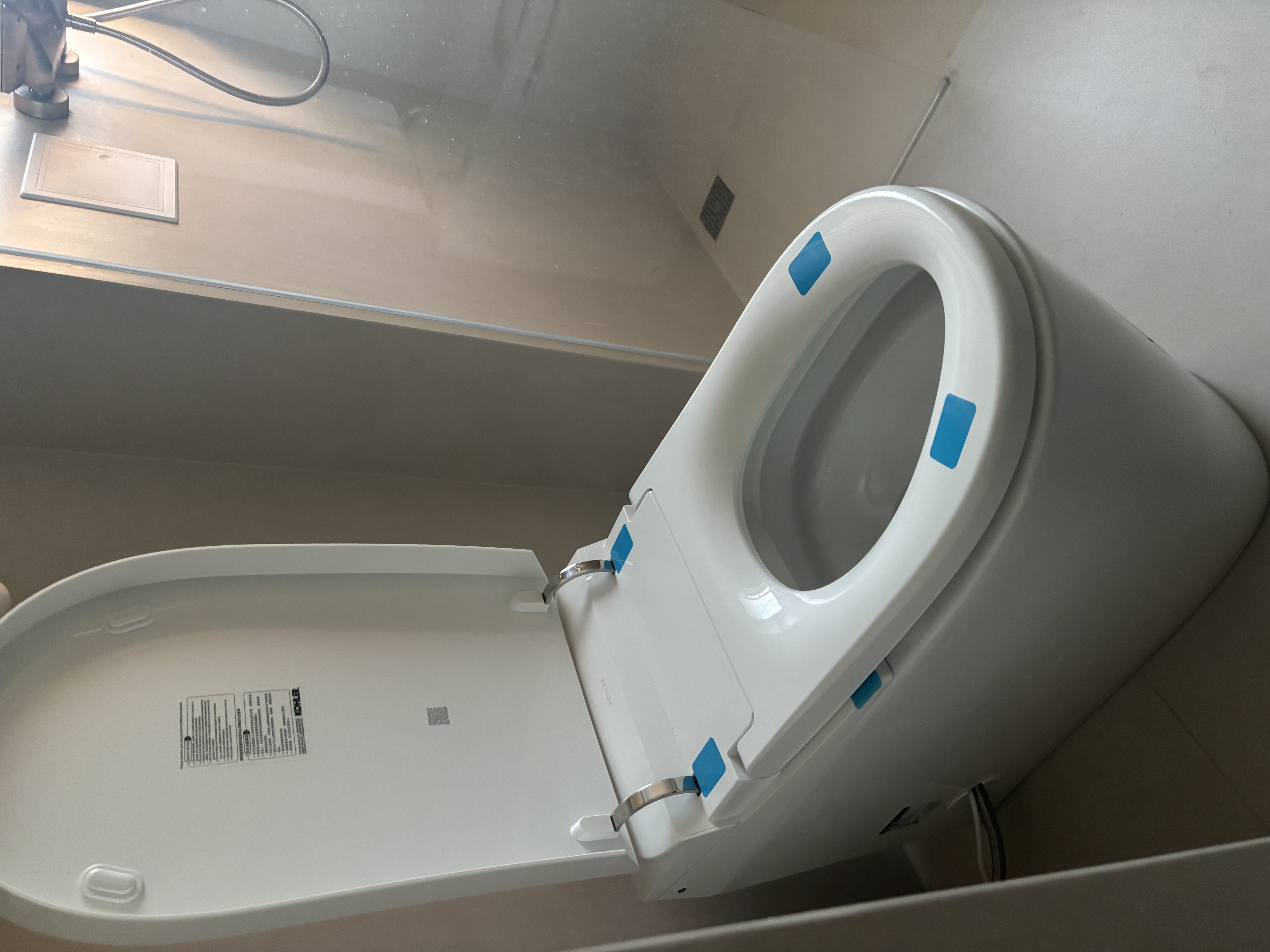 科勒（KOHLER）星逸智能马桶厕所智能坐便器卫生间一体机马桶全家座科勒女王座 女王座前净柔泉版-前置妇洗喷管 400坑距(适用390-445mm) 实拍图