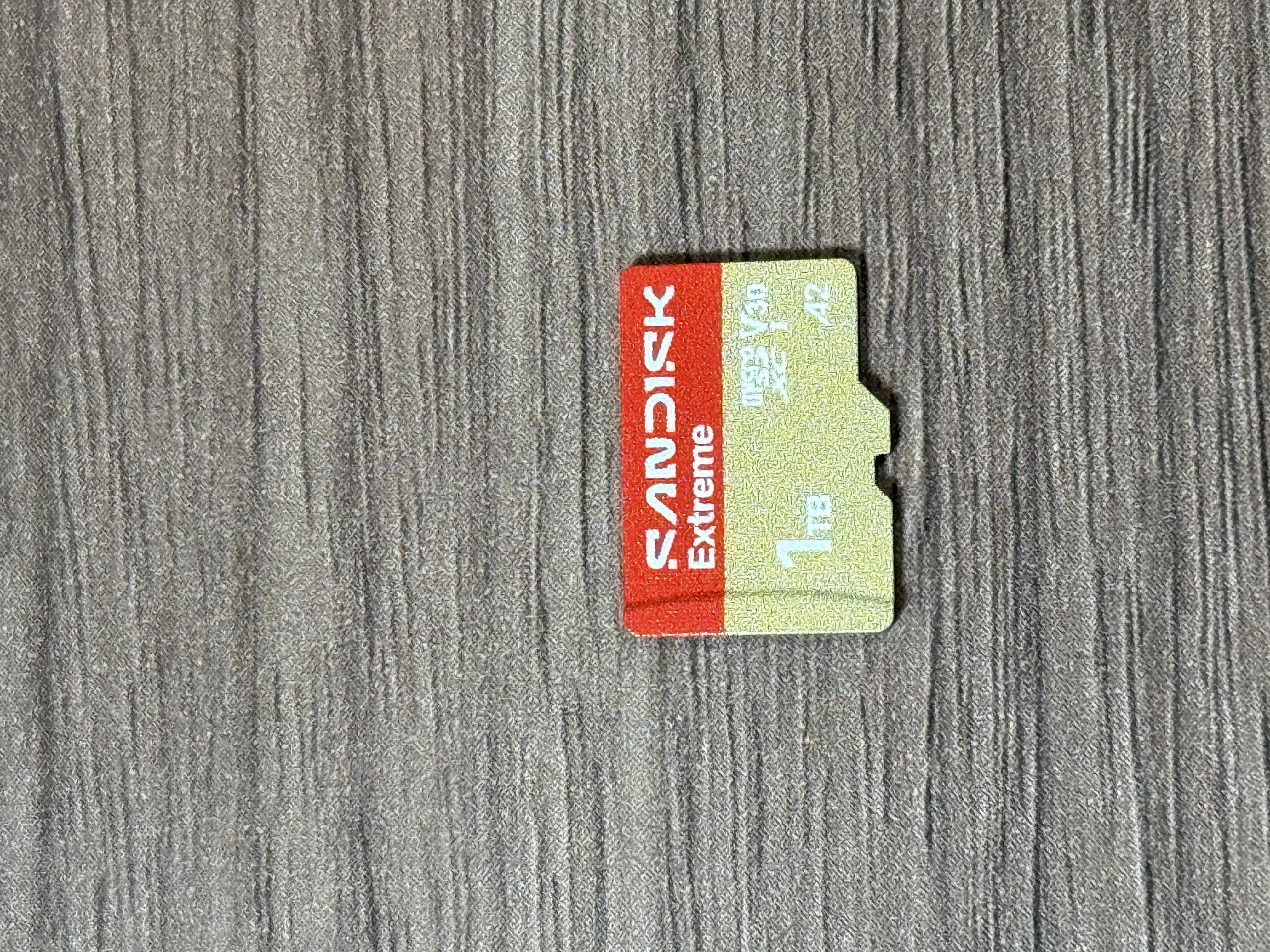 闪迪（SanDisk）1TB TF(MicroSD)内存卡4K极速金卡 A2 V30 U3 兼容大疆Pocket 4/Action 6运动相机 无人机存储卡 实拍图