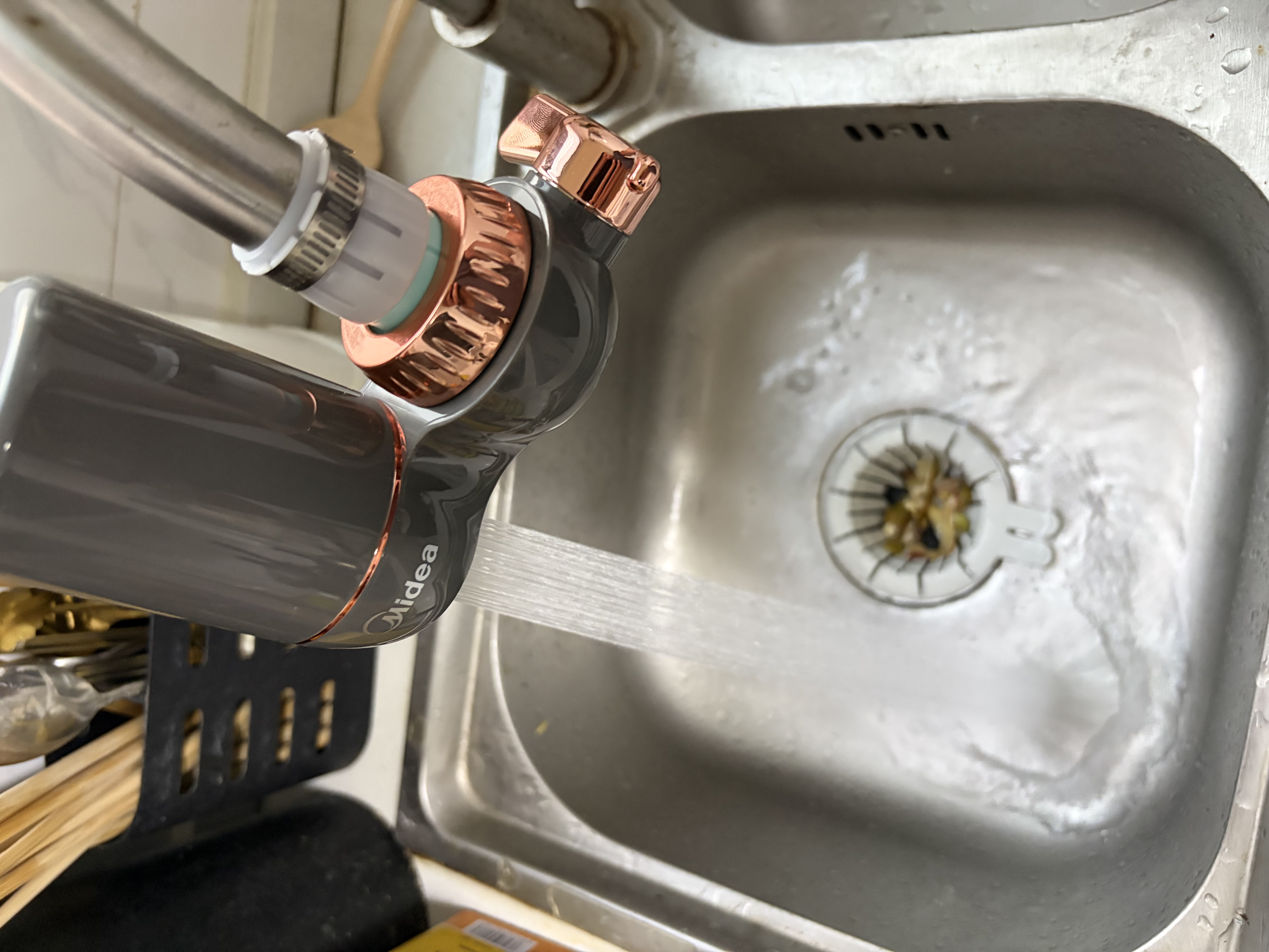 美的（Midea）净水器水龙头过滤器家用自来水滤水器直饮前置过滤器厨房卫生间通用除水垢除余氯双出水可清洗滤芯 一机一芯【可清洗滤芯】 实拍图