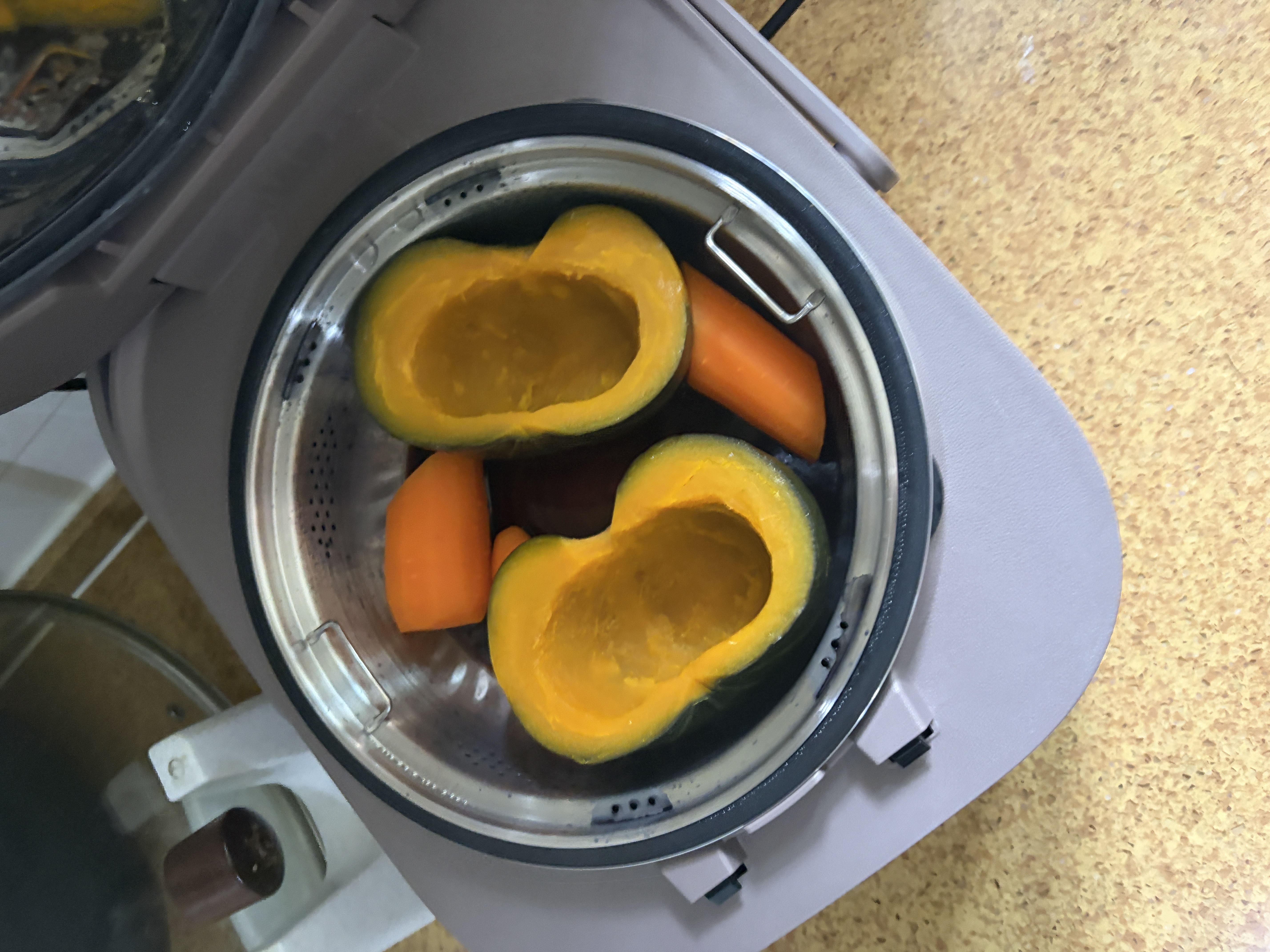 美的（Midea）花瓣电饭煲赤炎炭火电饭锅家用4L立体IH电磁加热一键快速煮钛金鼎釜智能低升糖电饭煲MB-CFB4089H 实拍图