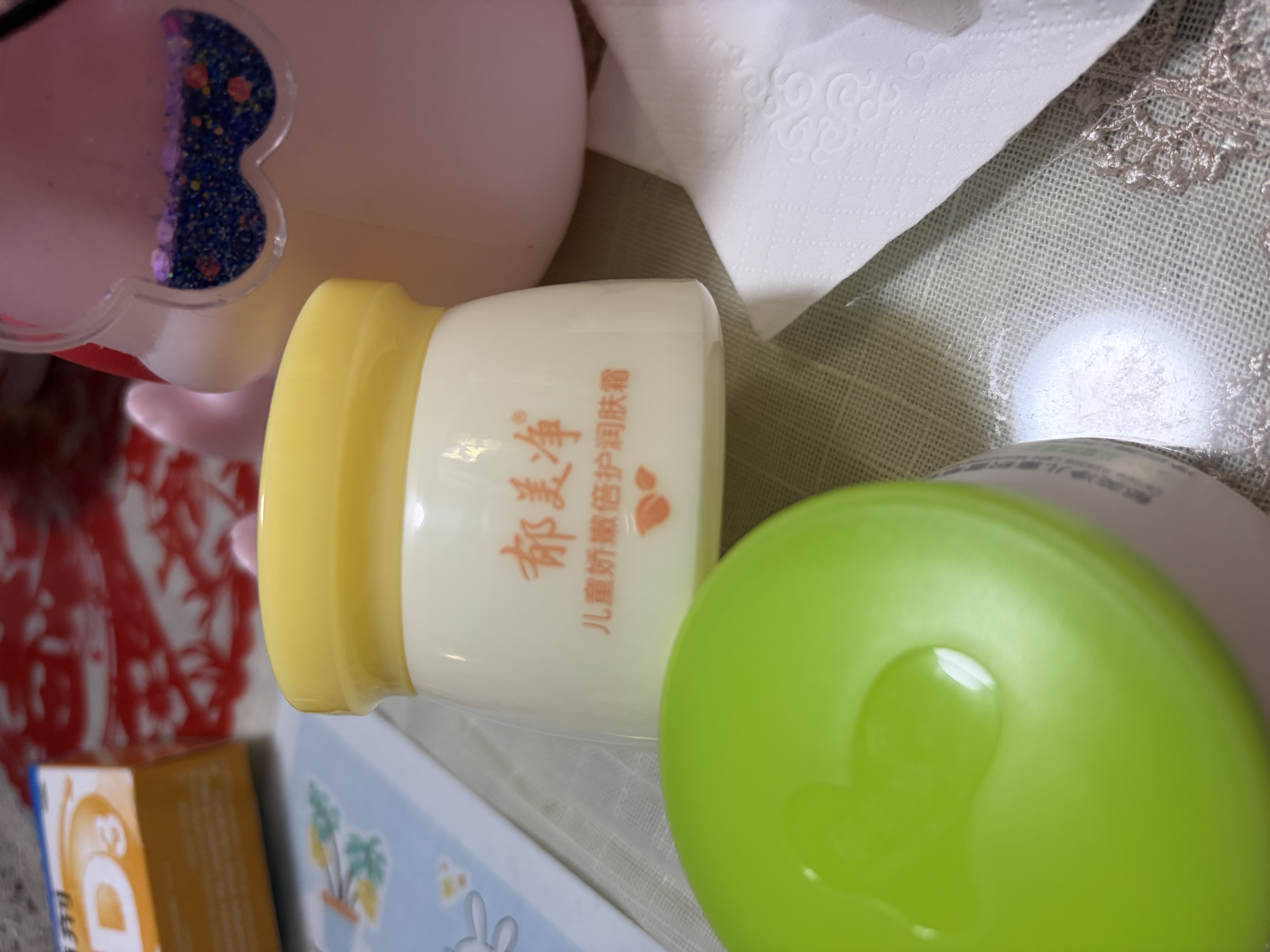 郁美净儿童猫头霜蛋黄油安心霜40g宝宝润肤乳鲜奶霜滋润保湿婴儿面霜 实拍图