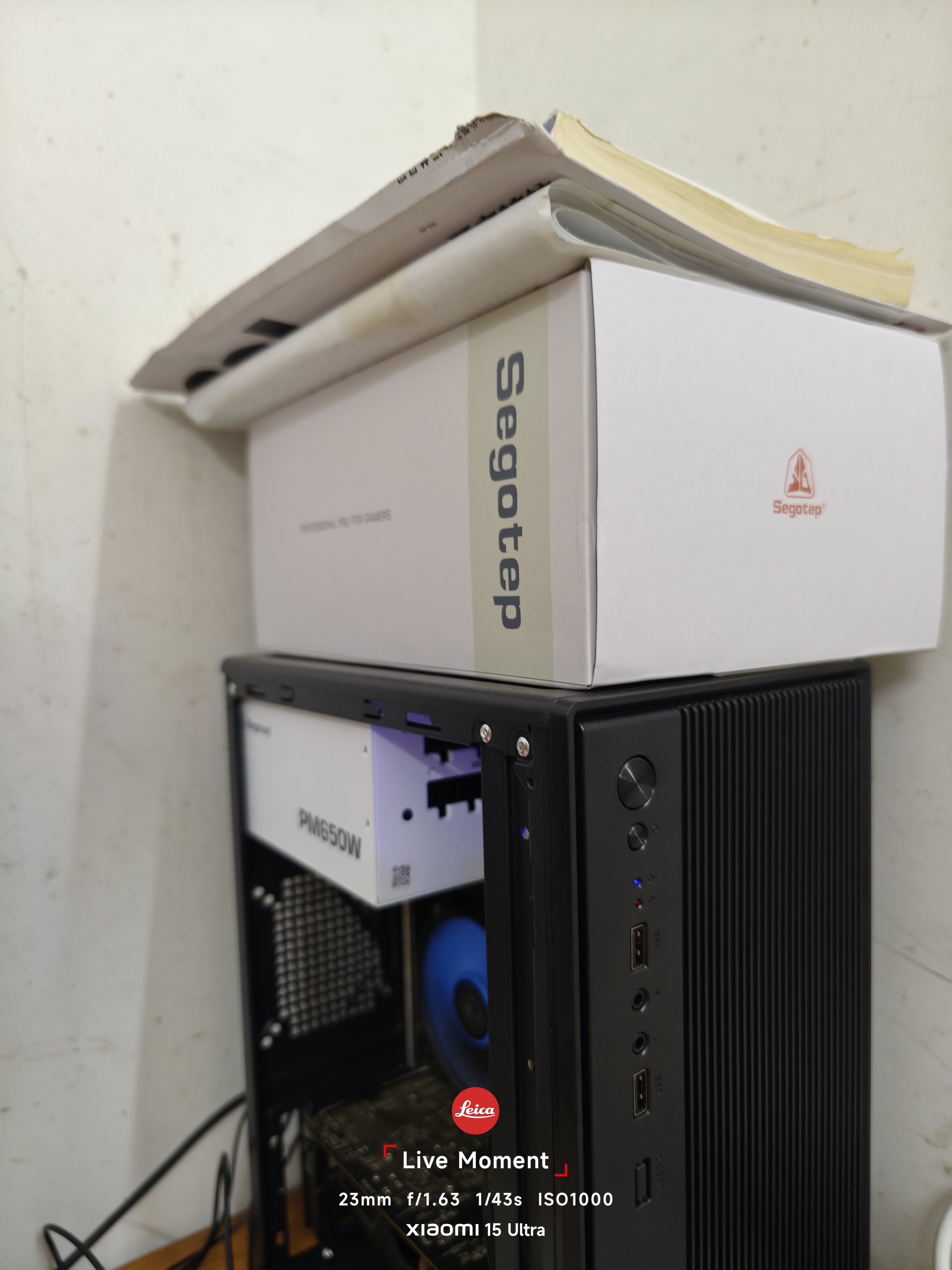 鑫谷（segotep）PM650W白金全模组电源 白色（支持5060Ti显卡/白金牌认证/1V1显卡供电接口/台式电脑主机箱电源） 实拍图