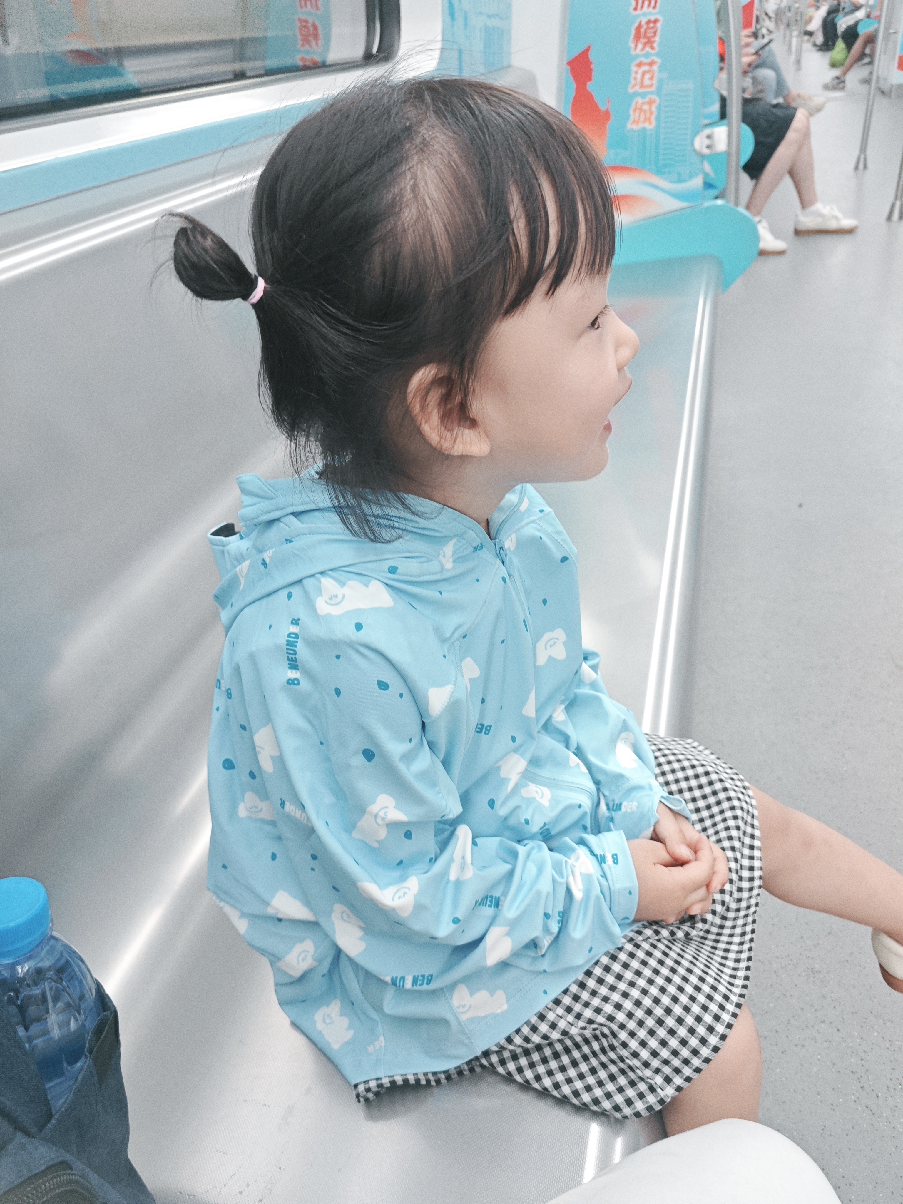 蕉下（beneunder）儿童防晒衣防晒服外套男女童凉感透气速干防晒AL11124云朵漫游120 实拍图