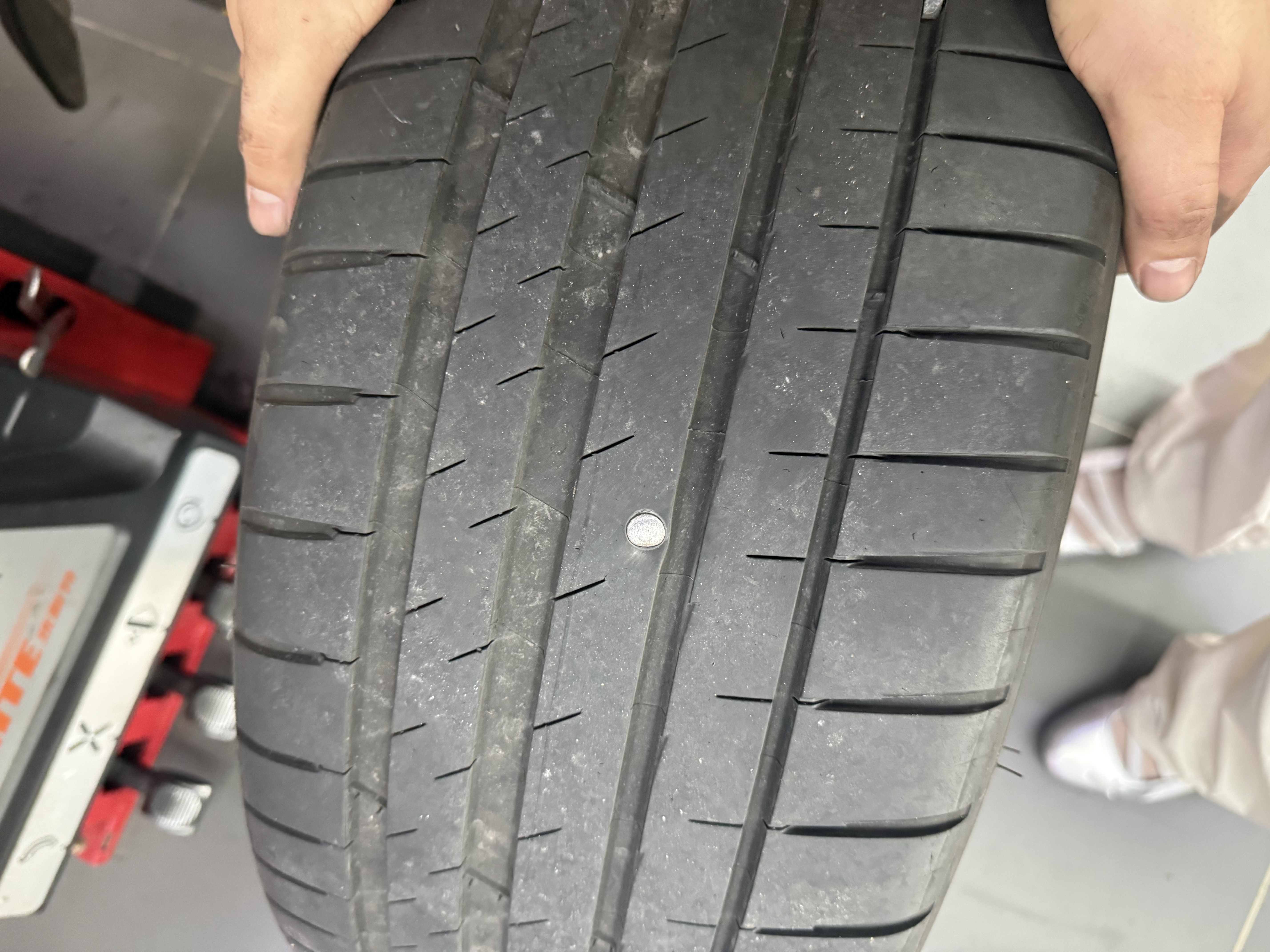 铁将军特斯拉model3/Y/X适配胎压传感器轮胎监测器内置自动匹配 实拍图