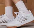 adidas ENTRAP美式校园风运动少年感复古篮球风板鞋男女阿迪达斯   白色/暗银金属/树脂黄   37 实拍图