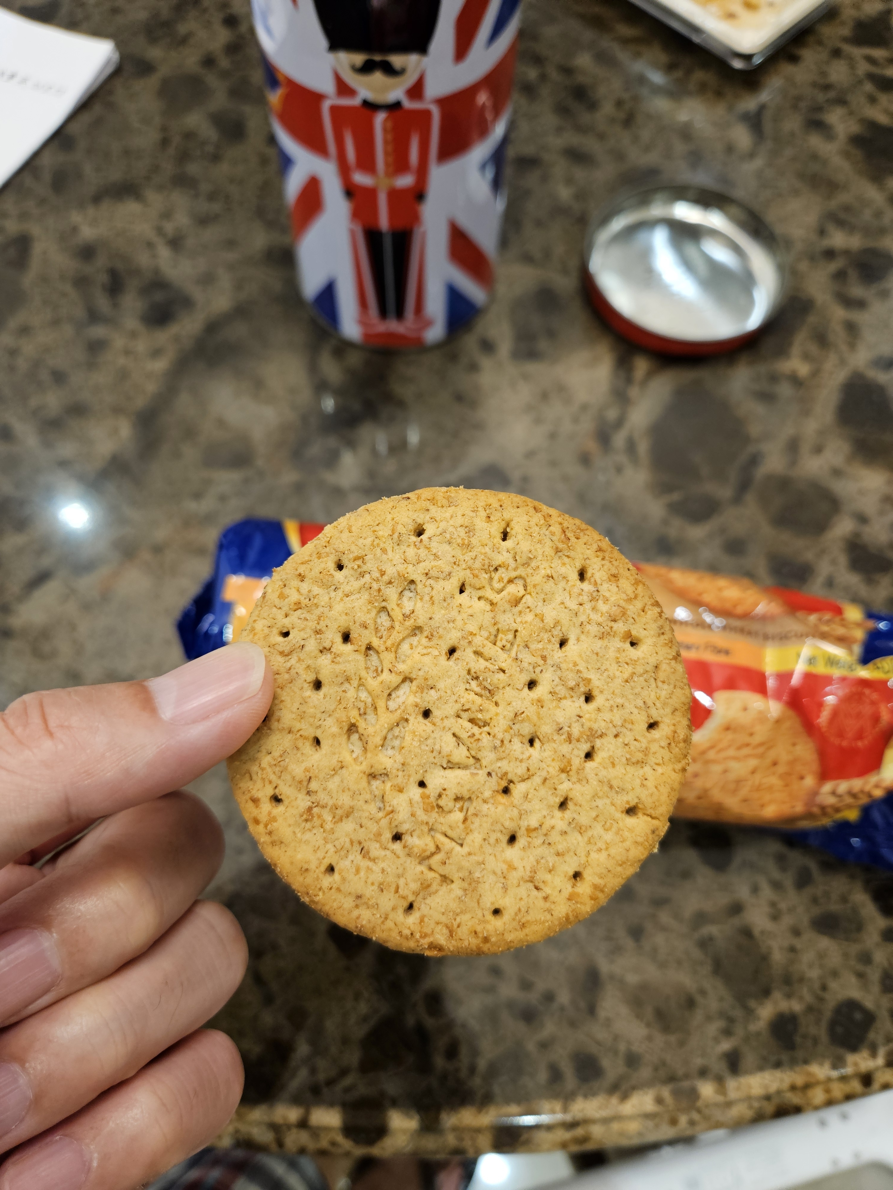 麦维他（McVitie's）高纤全麦粗粮消化饼干400g 进口零食 下午茶代餐饱腹无负担 实拍图
