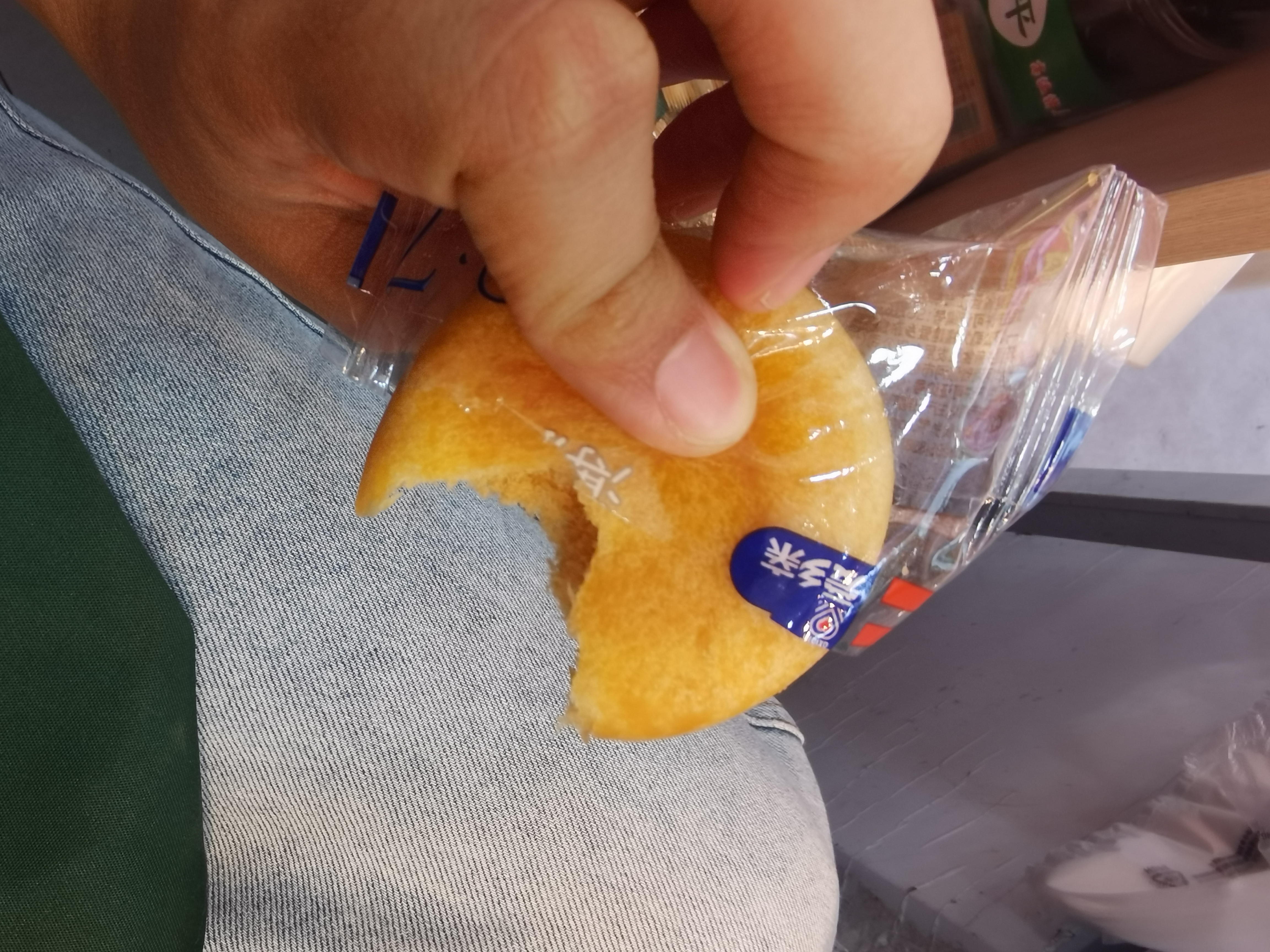 爱乡亲肉松饼面包1000g装整箱礼盒早餐饼干充饥糕点零食小吃休闲食品 实拍图