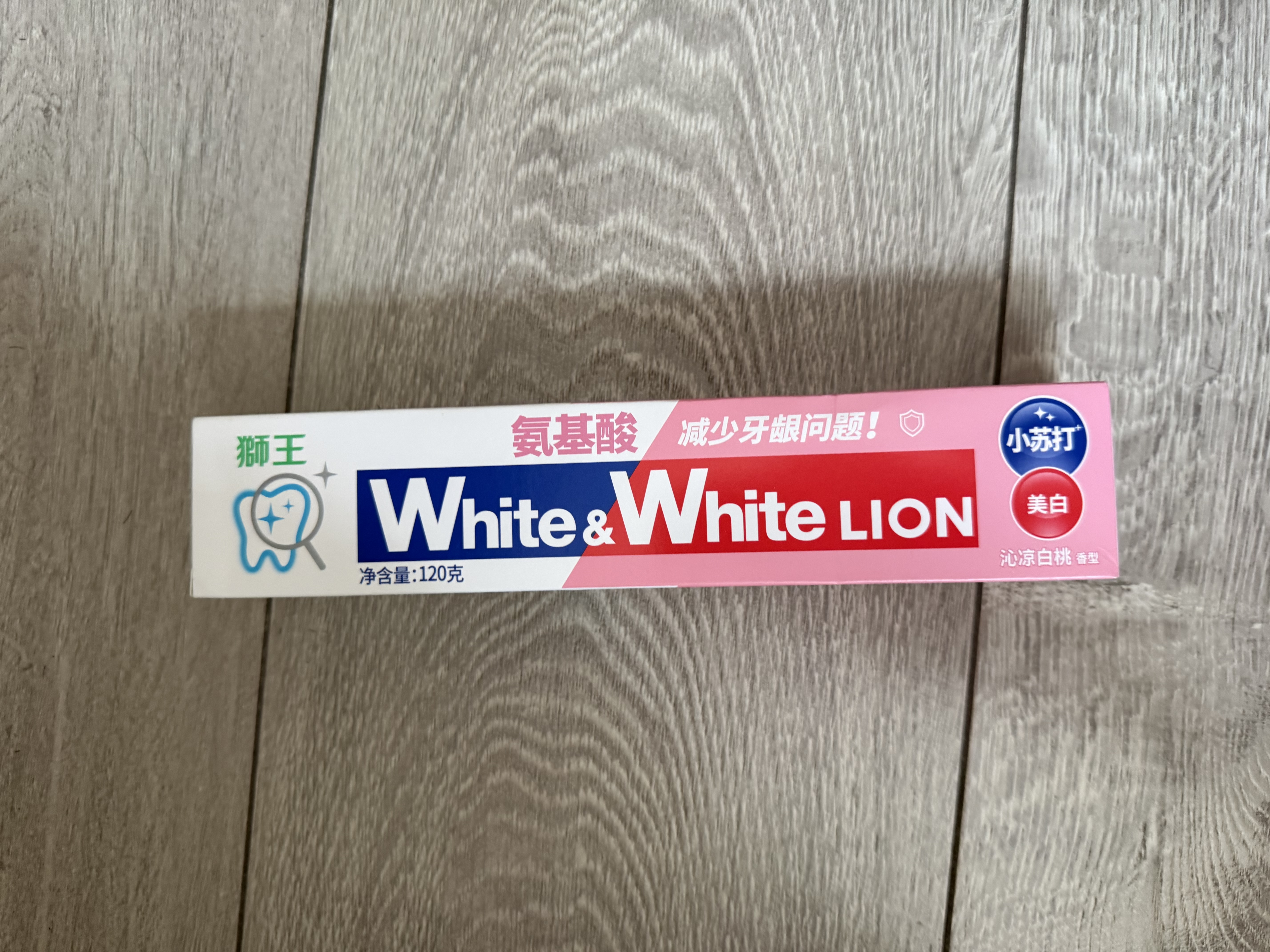 狮王(lion)WhiteWhite小苏打白桃牙膏美白亮白护龈480g 实拍图