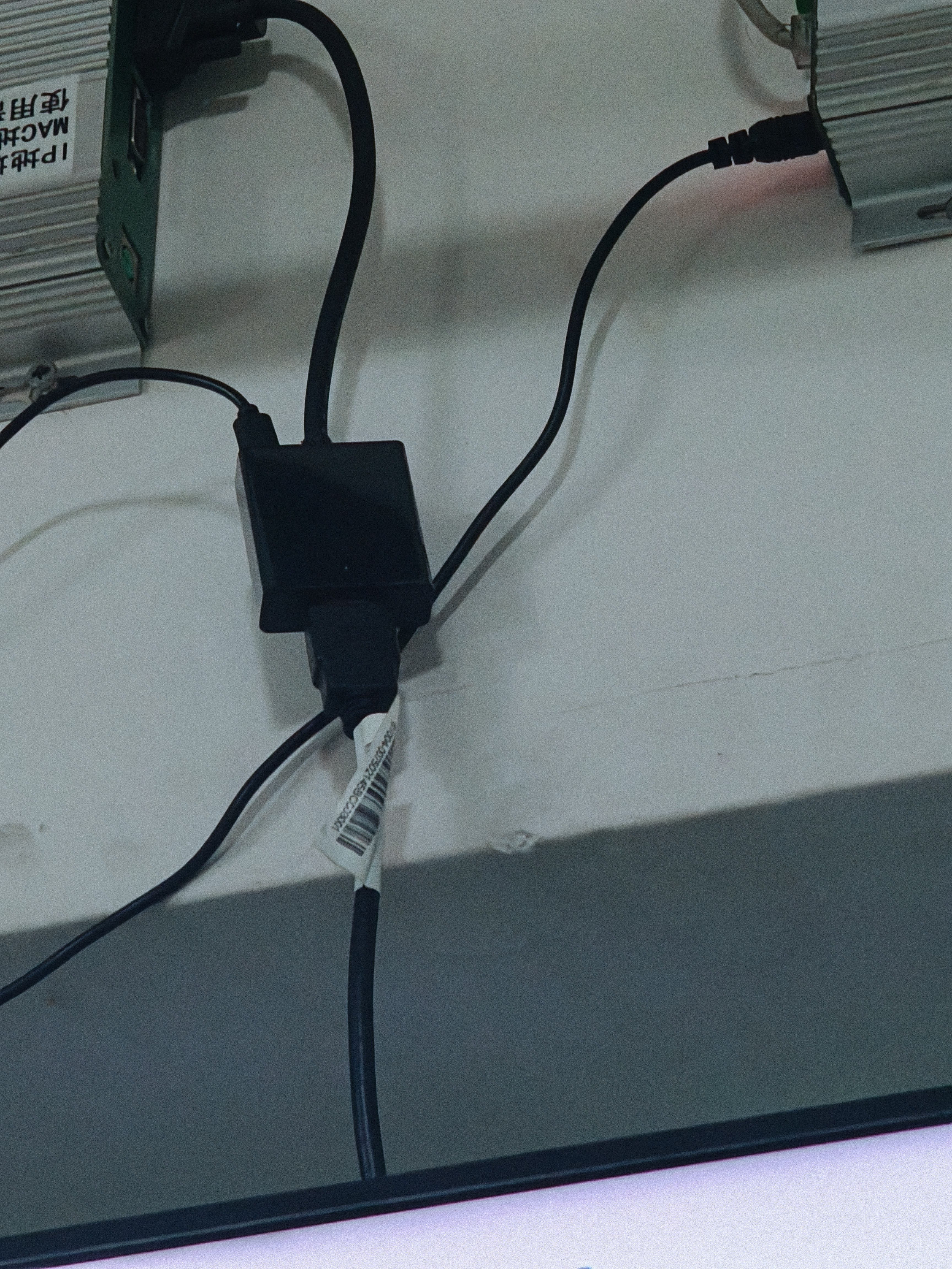 胜为 VGA转HDMI线转接头带音频供电高清视频 适用电脑台式主机接电视显示器投影仪AVH1025G 实拍图