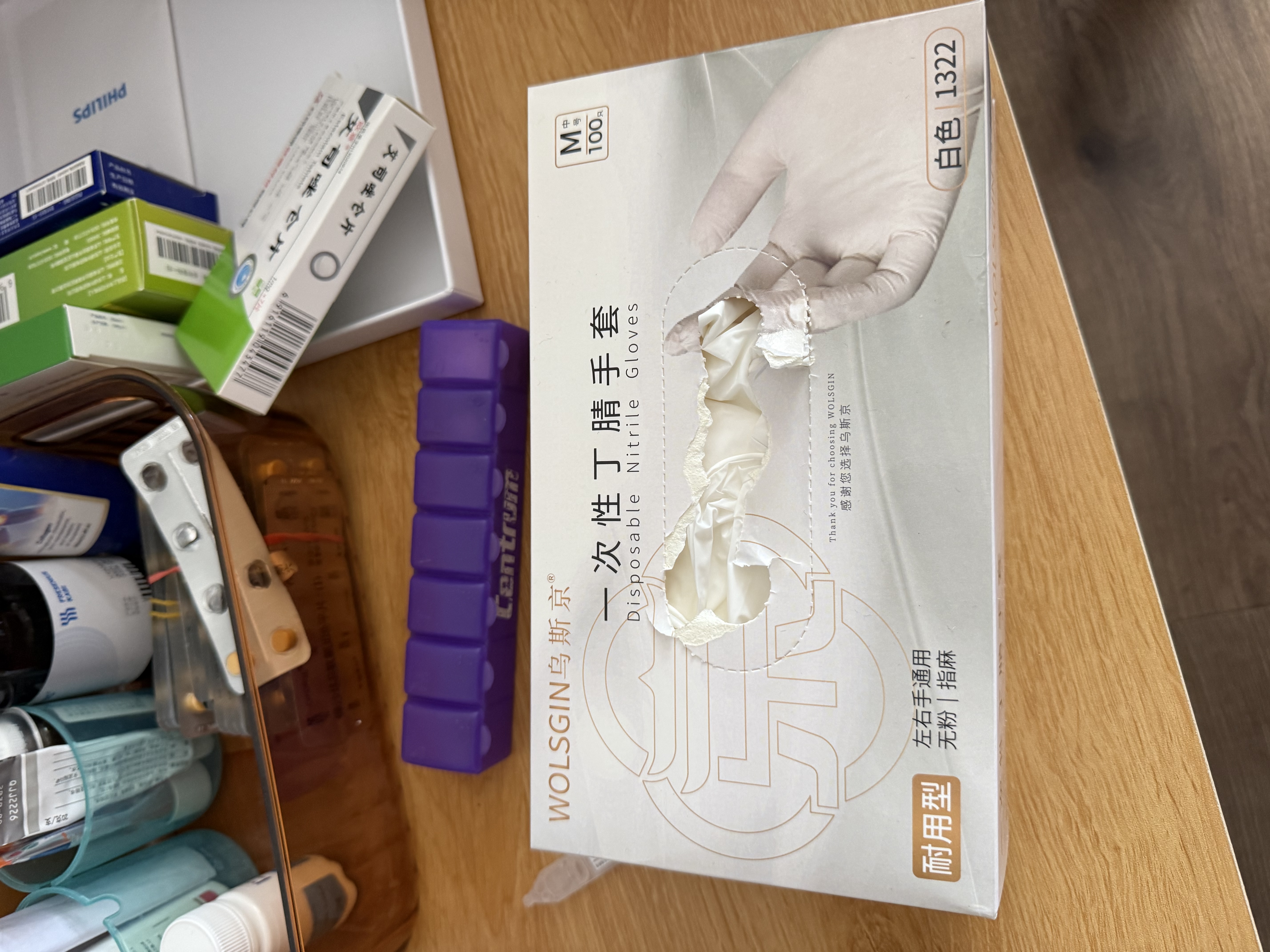 乌斯京一次性手套丁腈手套100只中码橡胶食品级加厚耐用厨房防护丁晴白 实拍图