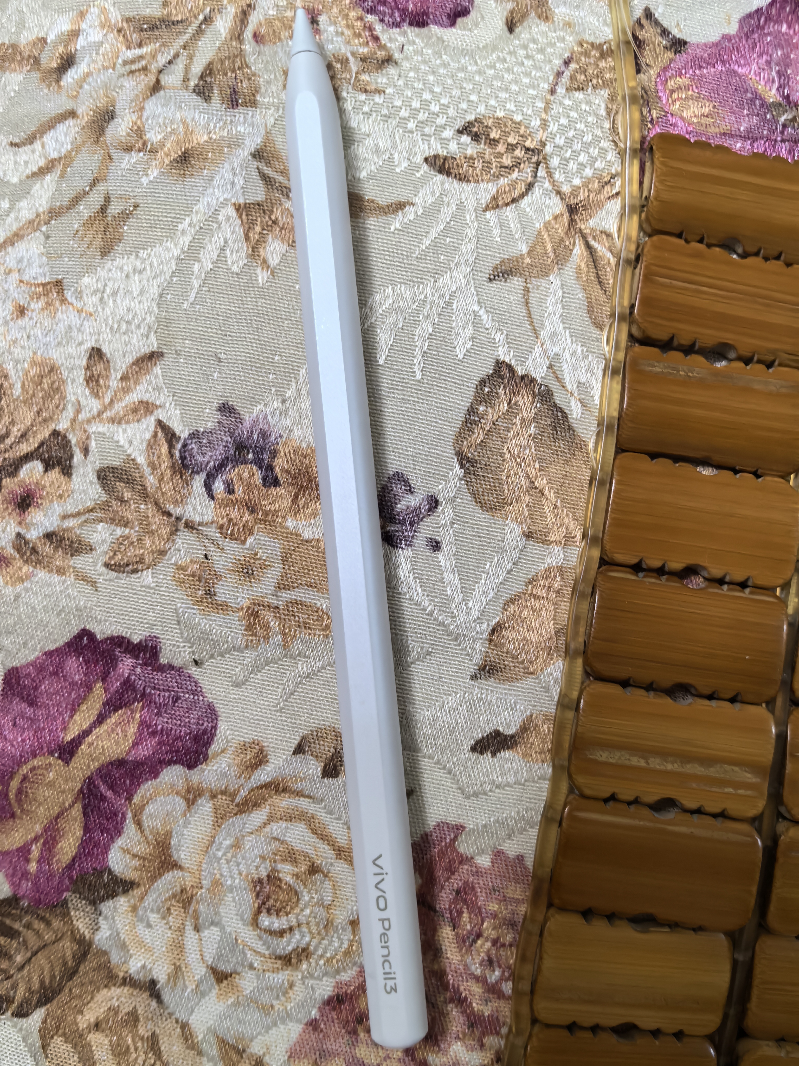 vivo Pad Pencil3珠光白 平板电脑触控笔 电容笔 【适用于vivo Pad5 Pro】 实拍图
