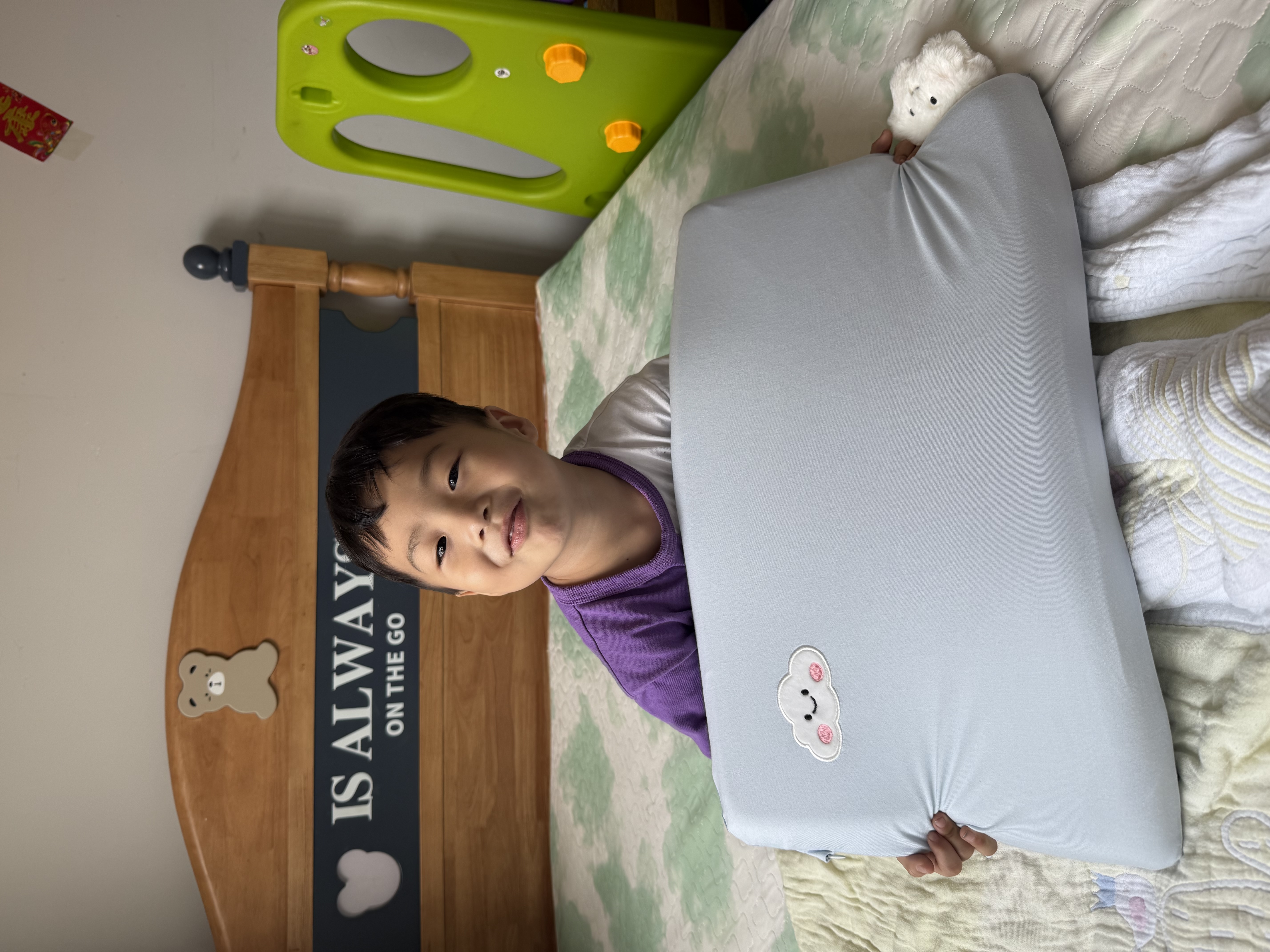 柯斯德尼（kidsneed）儿童枕头3岁以上男女宝宝深睡记忆棉枕头透气儿童护颈枕5CM 实拍图