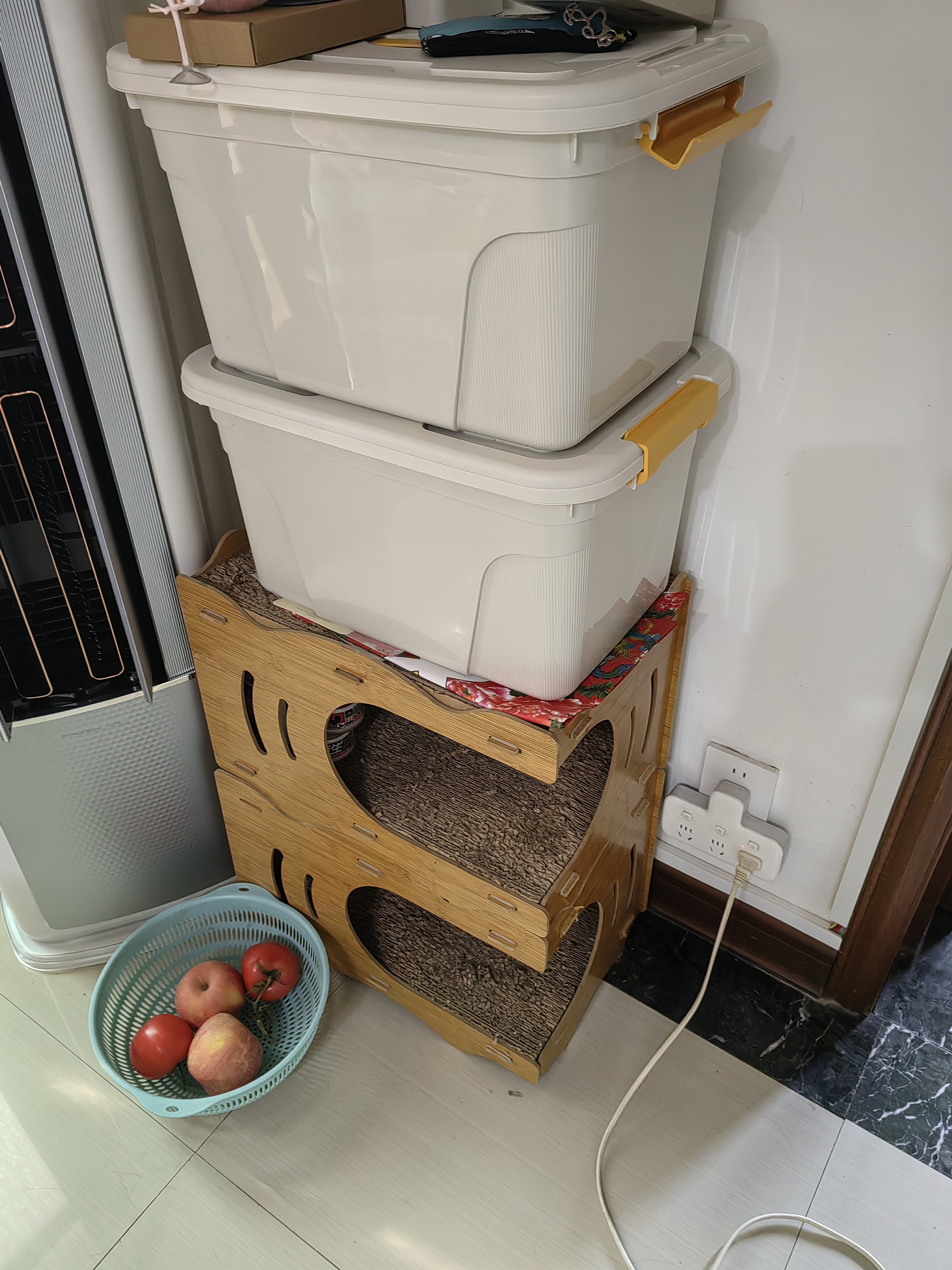 京东物流 加厚收纳箱塑料学生装书整理箱宿舍储物箱衣服超大容量 特大号： 44*31.5*25cm 实拍图