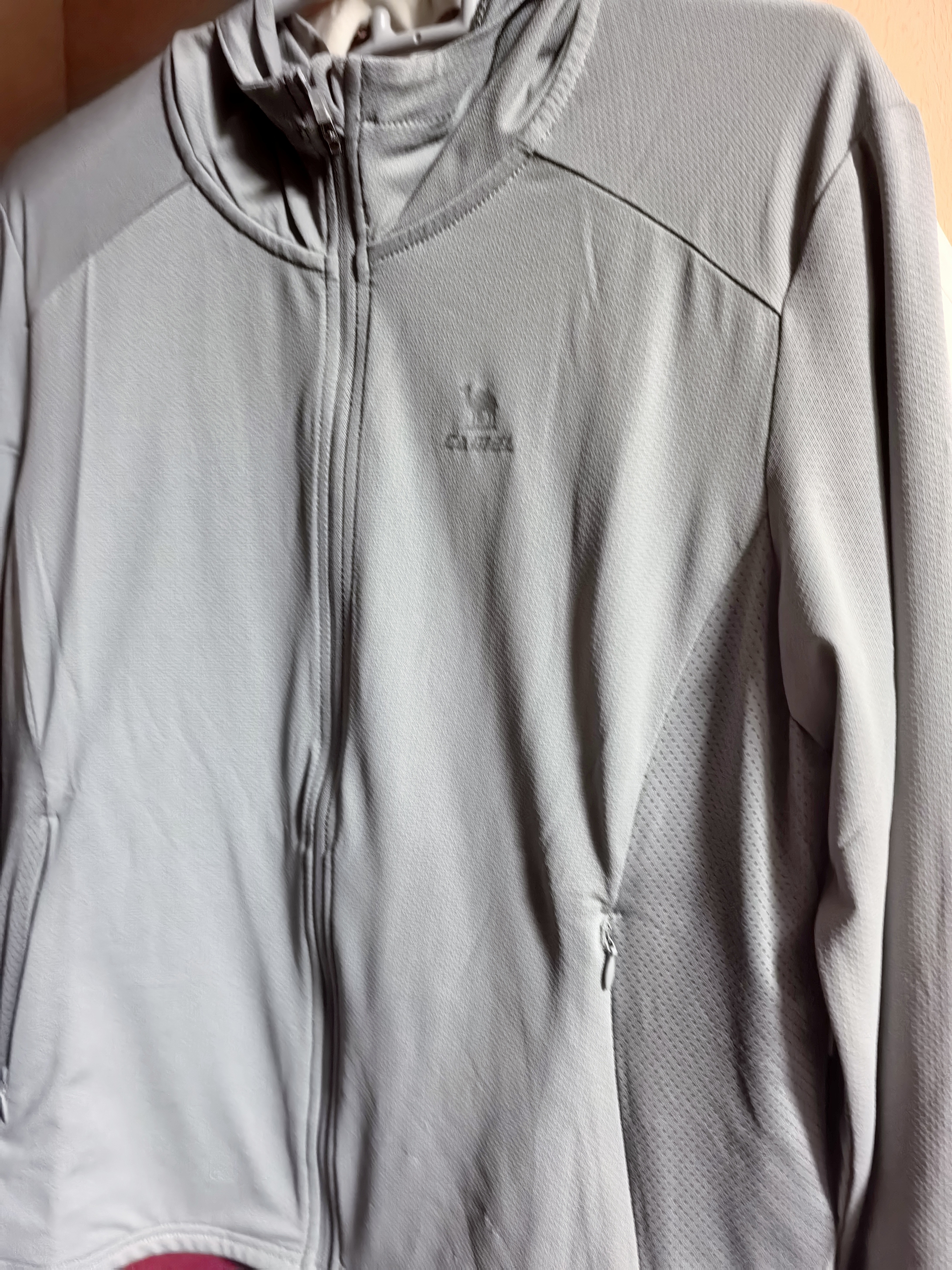 骆驼（CAMEL）防晒衣男女装夏季新款户外运动服原纱凉感防晒宽松连帽上衣薄外套 实拍图