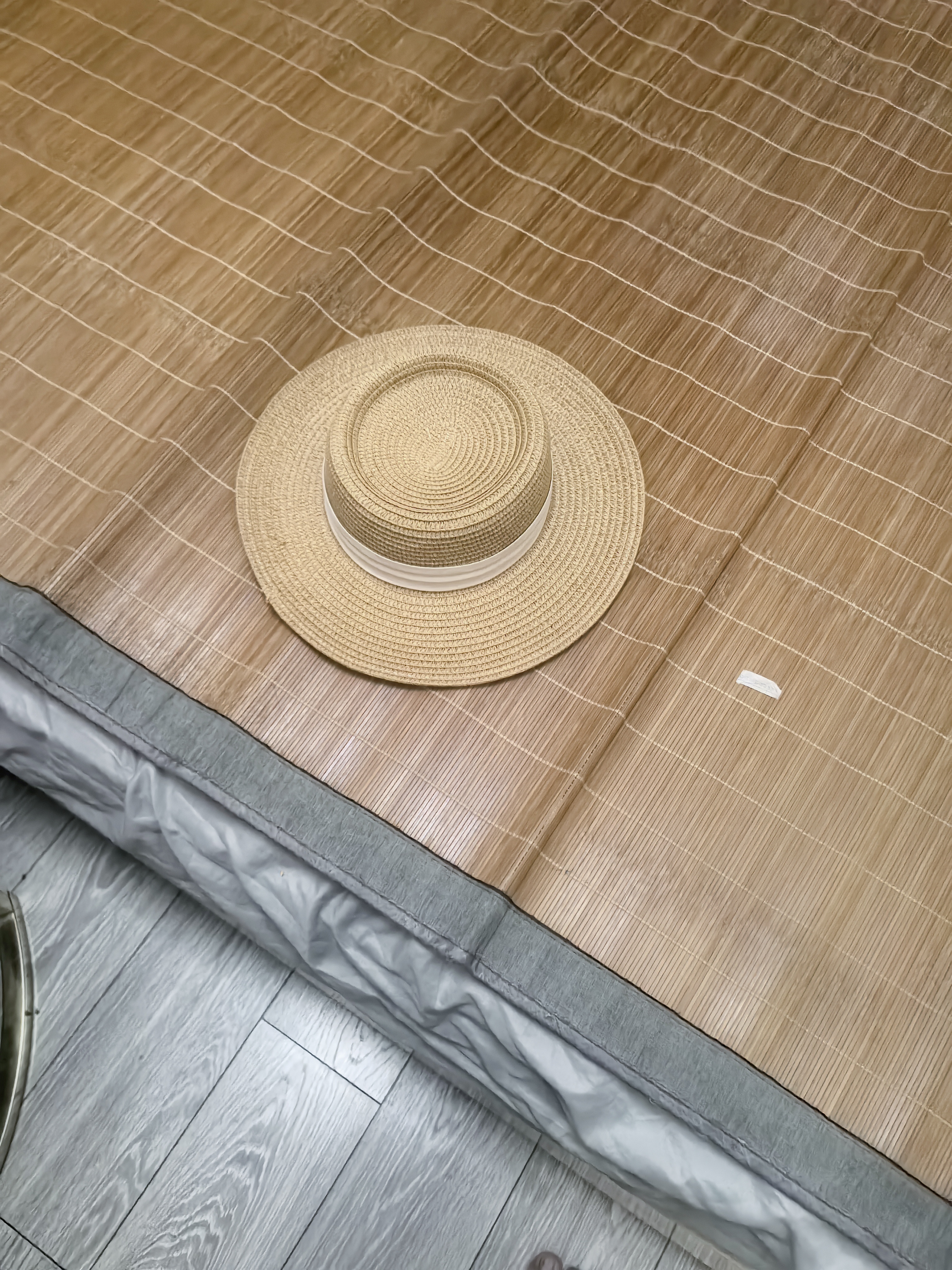 博沃尼克草帽平沿帽子女夏天平顶帽子沙滩法式度假遮阳【白织带】卡其色 实拍图