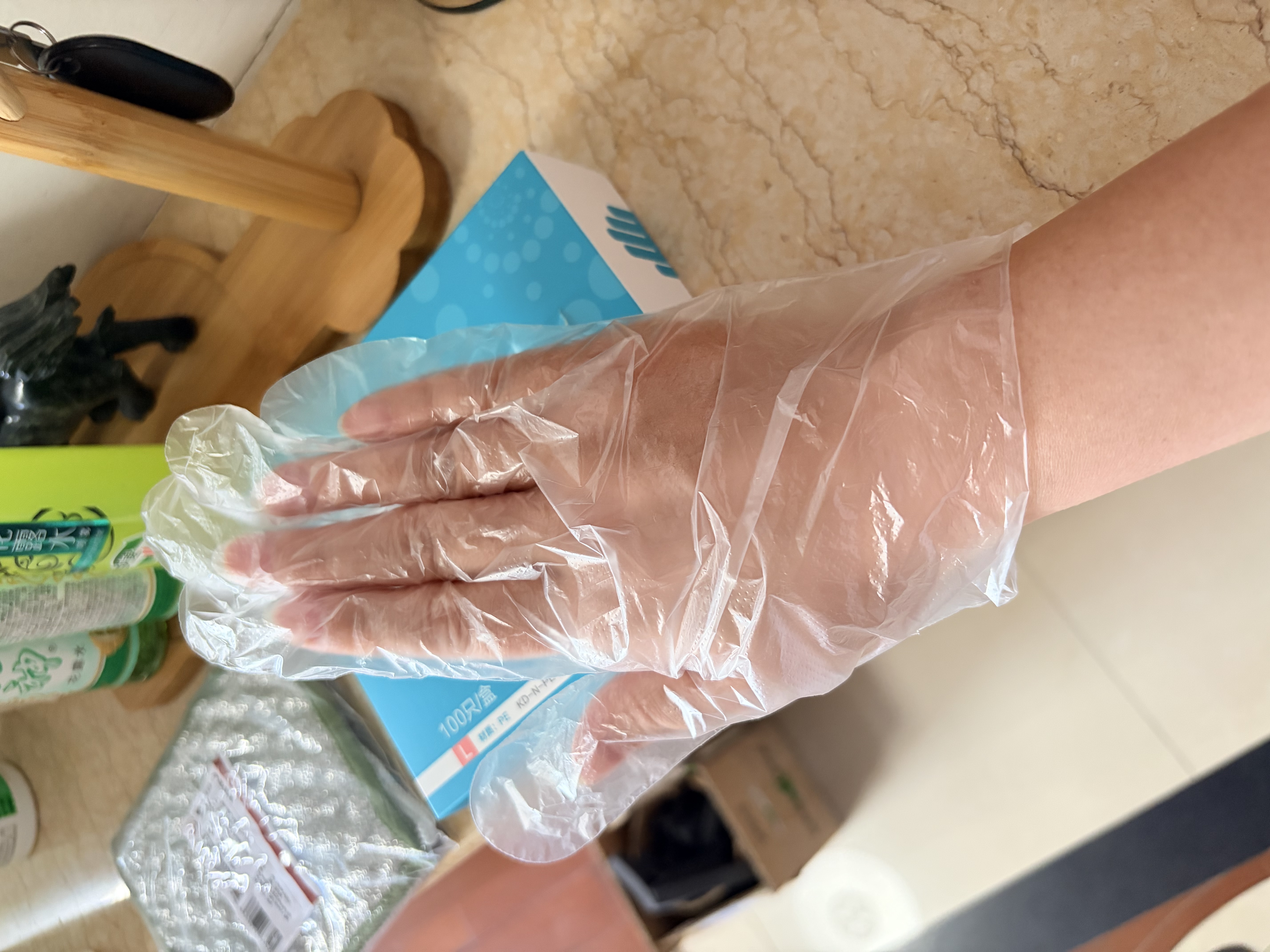 可孚一次性检查手套医用PE食品用手套100只L码加厚厨房可接触食品 实拍图