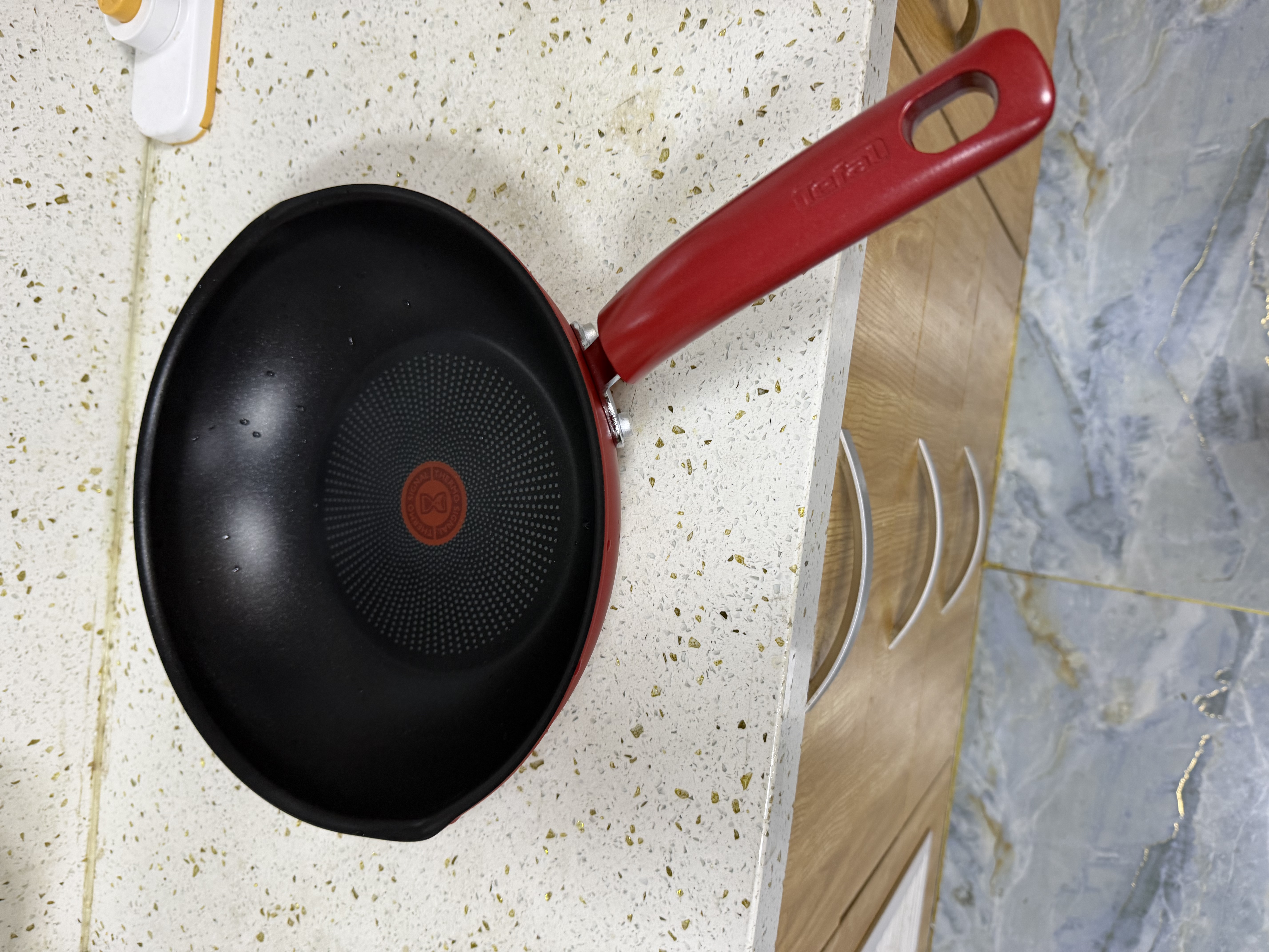 特福（Tefal）特福炒锅有钛不粘锅家用28cm煎炒锅可进洗碗机炒锅可进洗碗机 实拍图