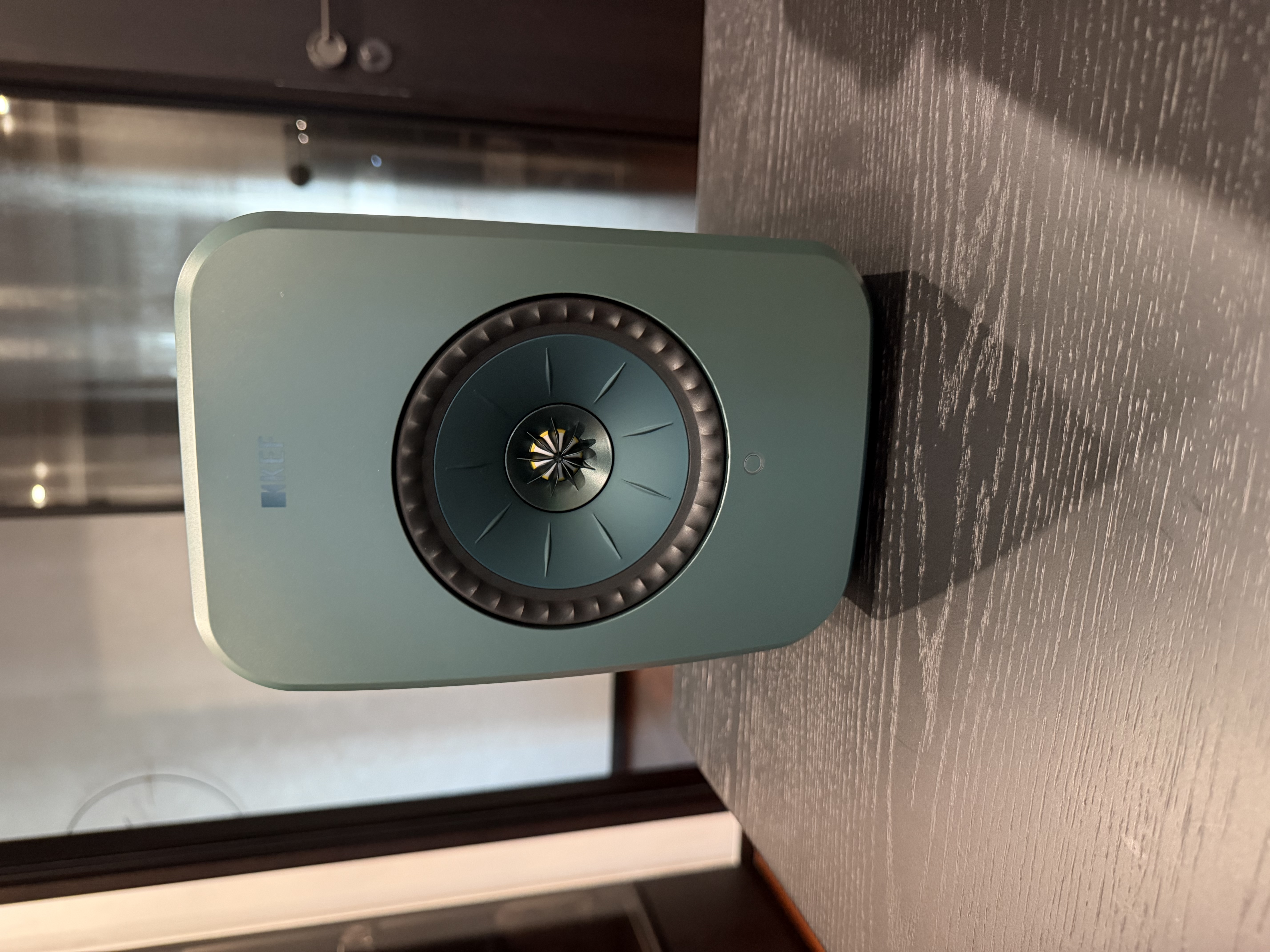 KEFLSX II LT轻奢版电脑桌面音响无线HiFi家用音箱2.0立体声蓝牙电视客厅高保真礼物补贴 灰绿色 实拍图