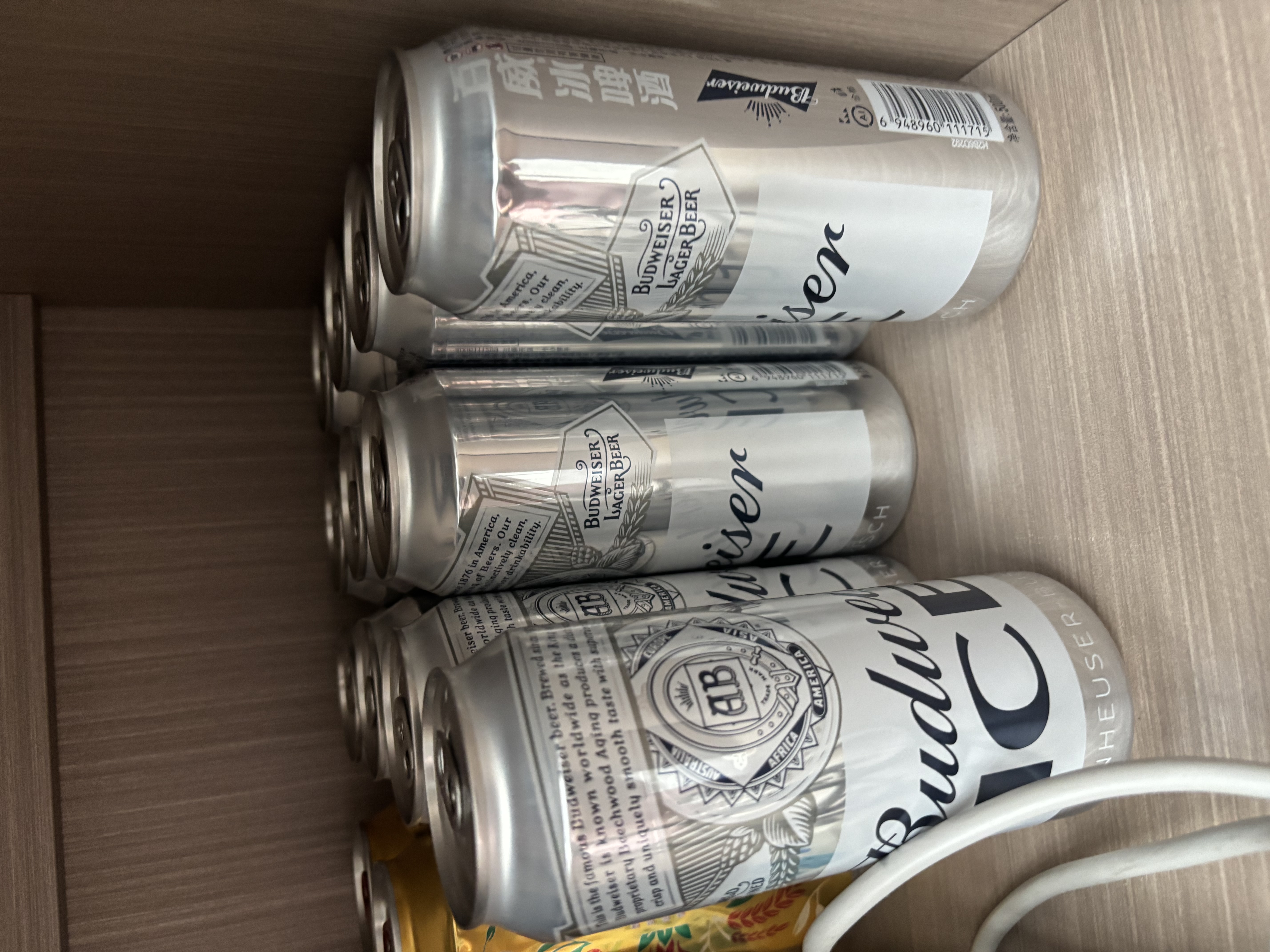 百威冰啤酒500ml*18听整箱装【99%好评】京东自营 实拍图