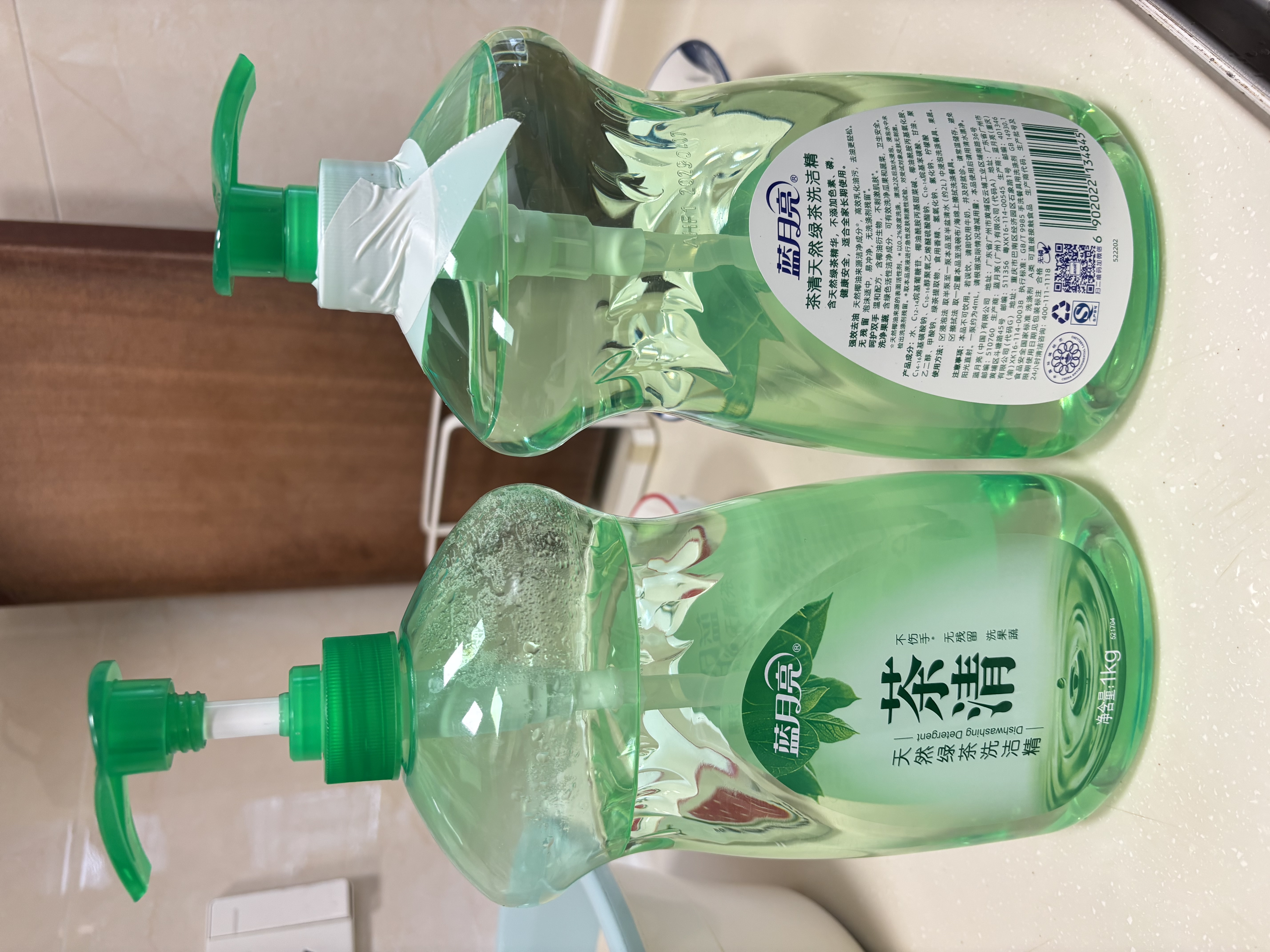 蓝月亮 茶清洗洁精1kg*2瓶 果蔬餐具清洗剂洗涤灵 食品可用 高效去油 实拍图