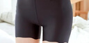 浪莎 防走光安全裤女士无痕夏季冰丝性感保险打底裤 白色黑色各一条  实拍图