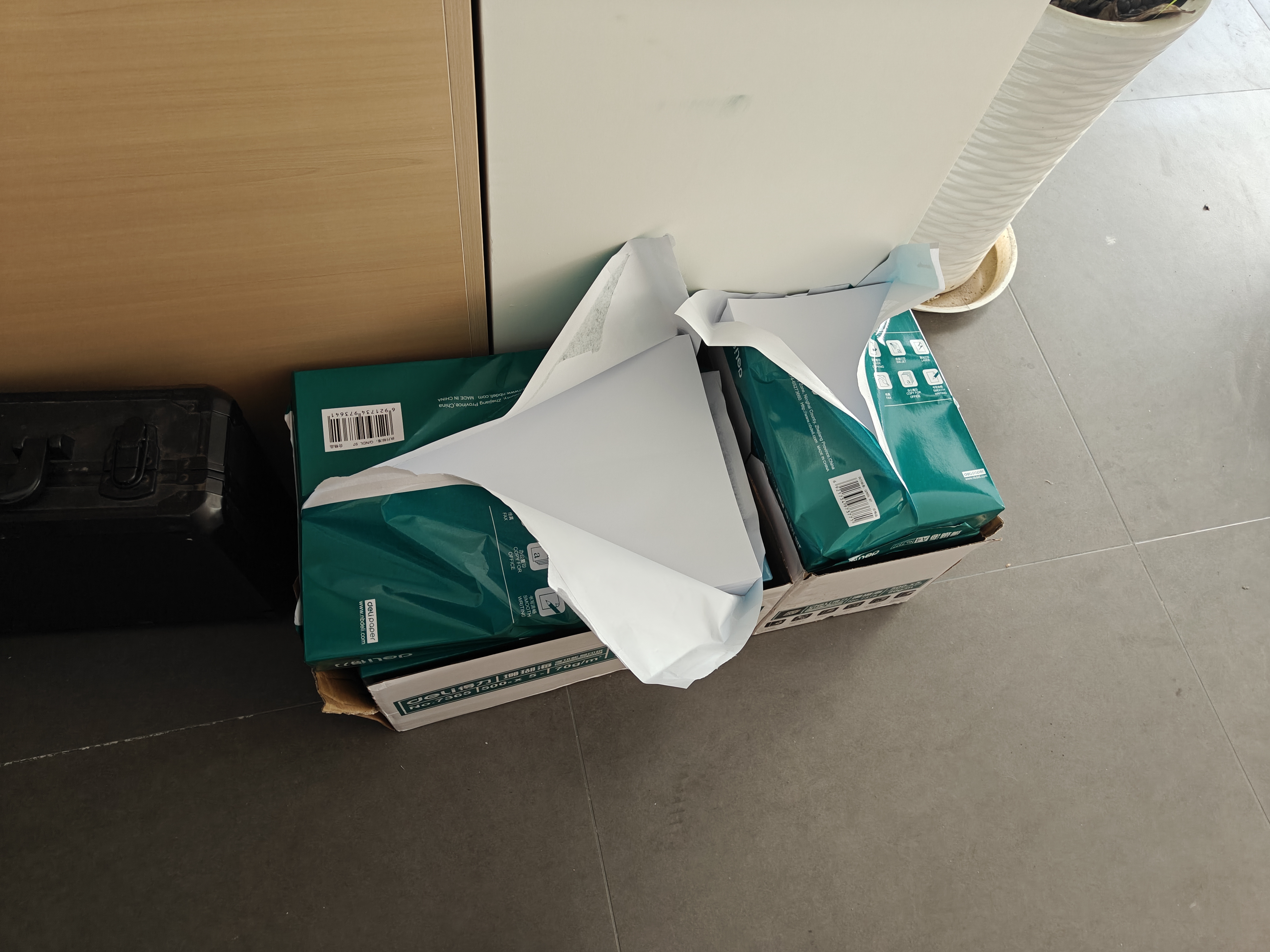 得力（deli）珊瑚海A3打印纸 70g500张*5包一箱 双面绘图纸复印纸 手抄报画纸  整箱2500张7365【销冠系列】 实拍图