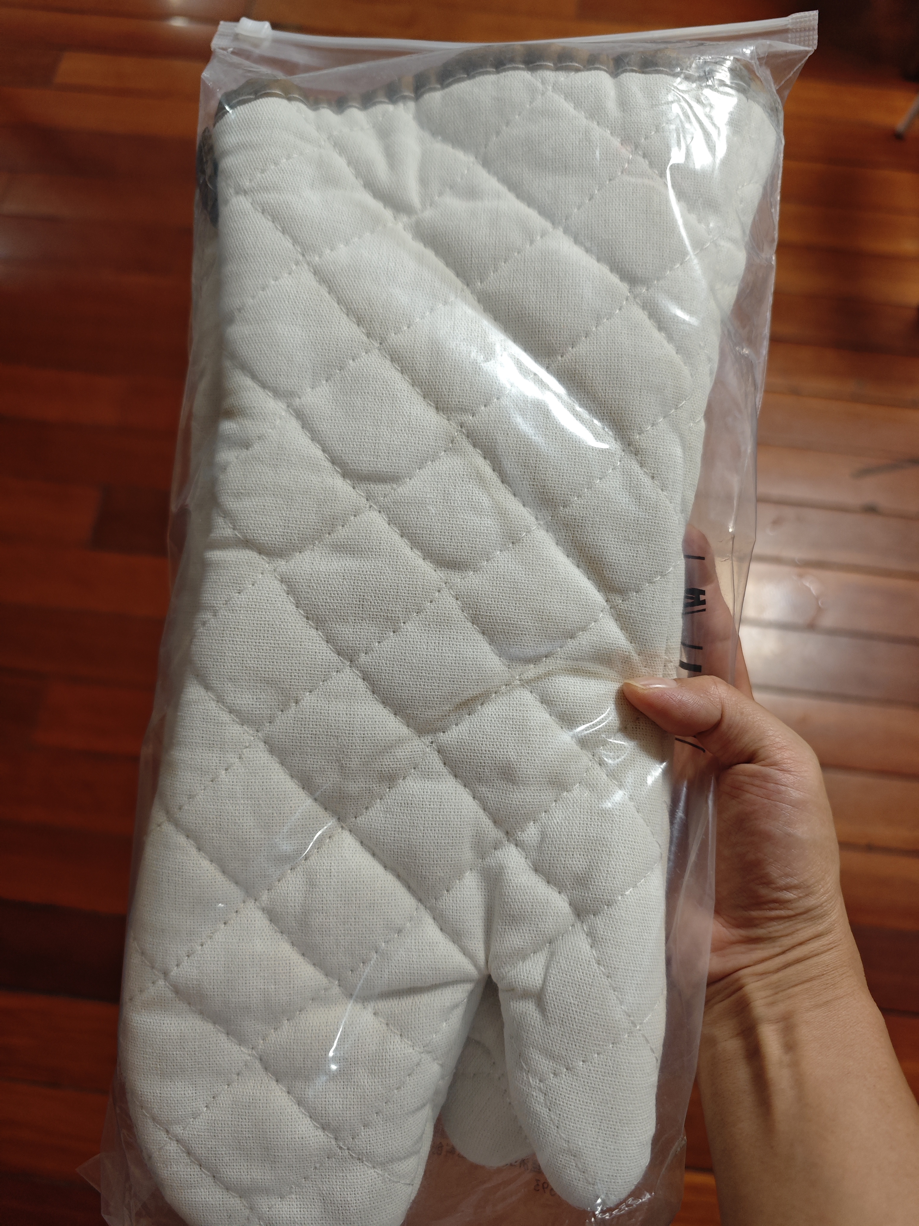 安达通 烤箱手套一双/包 防烫隔热手套耐高温加长阻燃防护手套 200°手套大号（一双） 实拍图