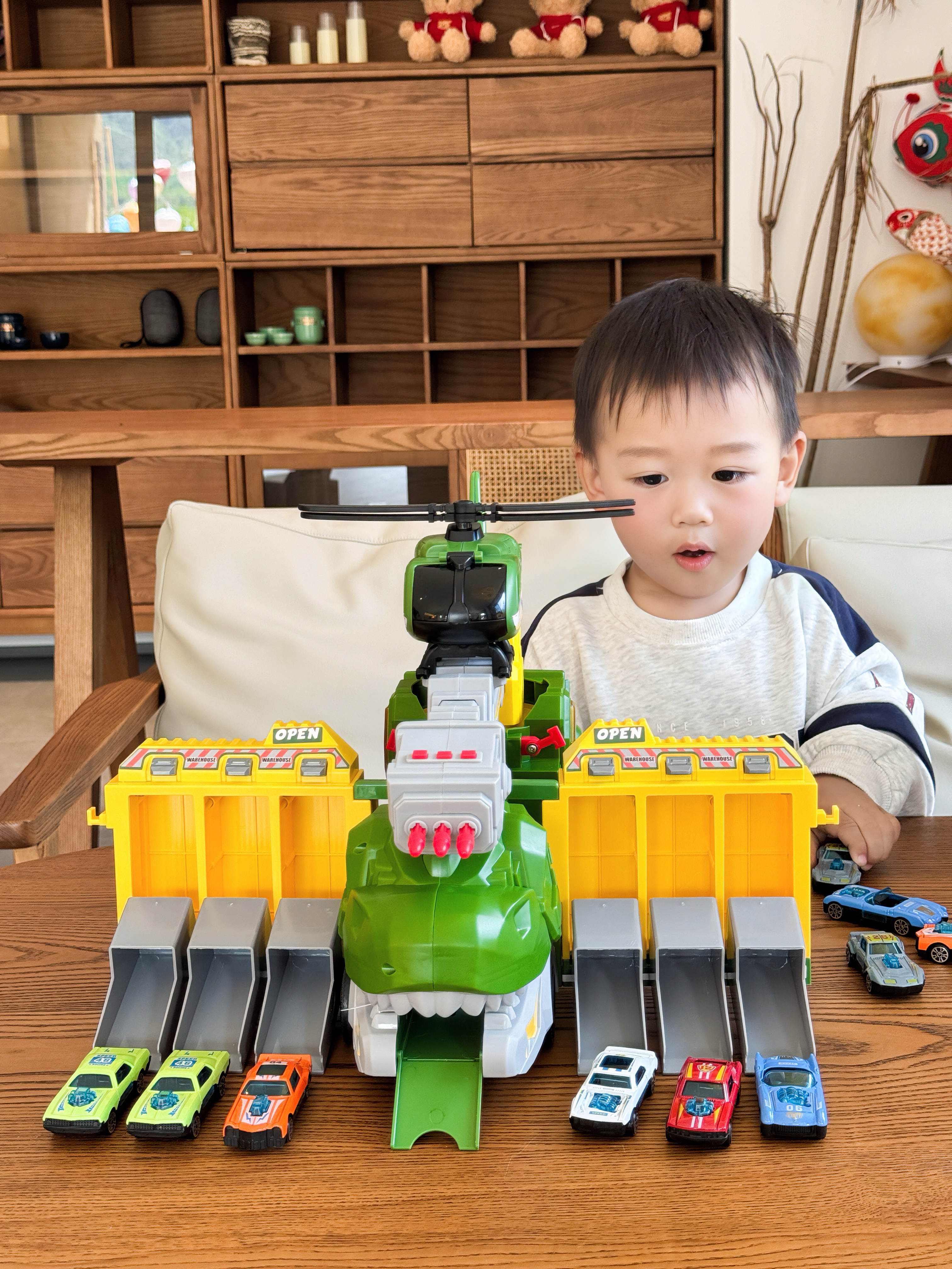 狂野骑士儿童恐龙玩具车男孩3-6岁飞机轨道车12车小汽车生日礼物绿 实拍图