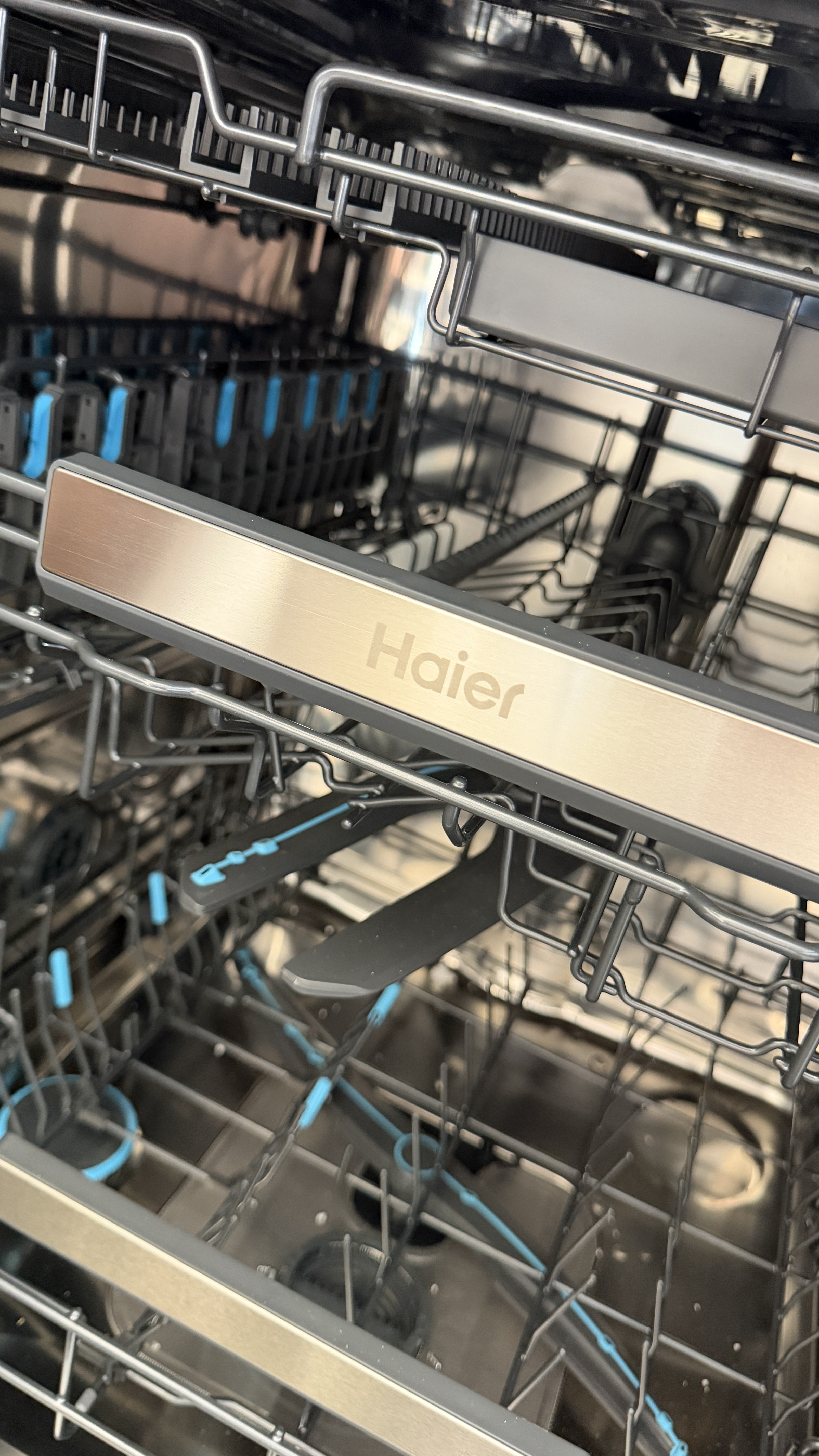海尔（Haier）麦浪套系洗碗机嵌入式W5000Plus2.0双面洗消毒163升22套大容量10天净存EYSZW22586SHU1 实拍图