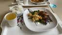 白象 方便面 120克大面饼红烧牛肉+香辣+酸菜3口味12桶泡面整箱混合装 实拍图