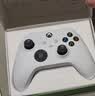 微软（Microsoft）XBOX无线游戏手柄 无线控制器 冰雪白 蓝牙适配XBOX/PC/平板/手机 Steam促销黑神话悟空 影之刃零 实拍图