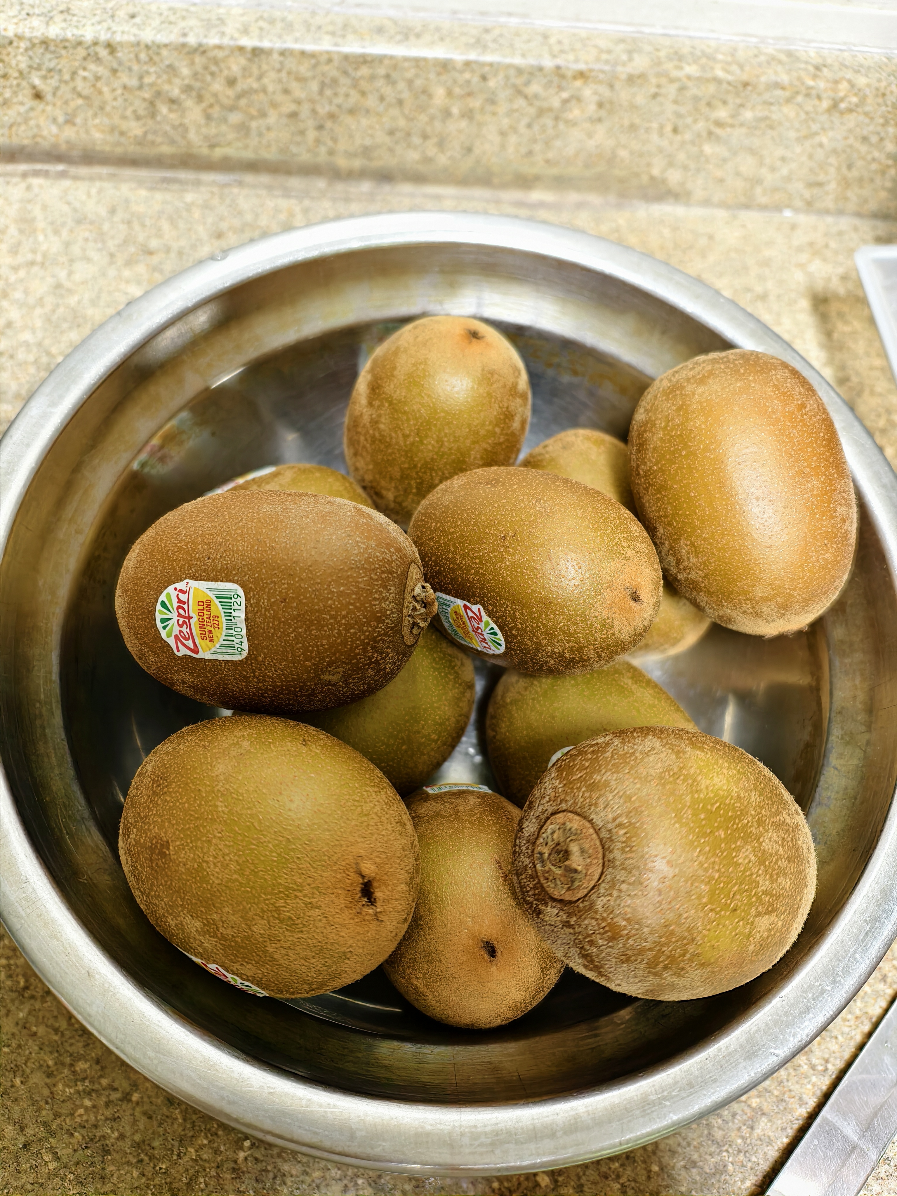 佳沛（zespri）新西兰阳光金奇异果18粒礼盒优选果单果103-124g 猕猴桃水果礼盒 实拍图