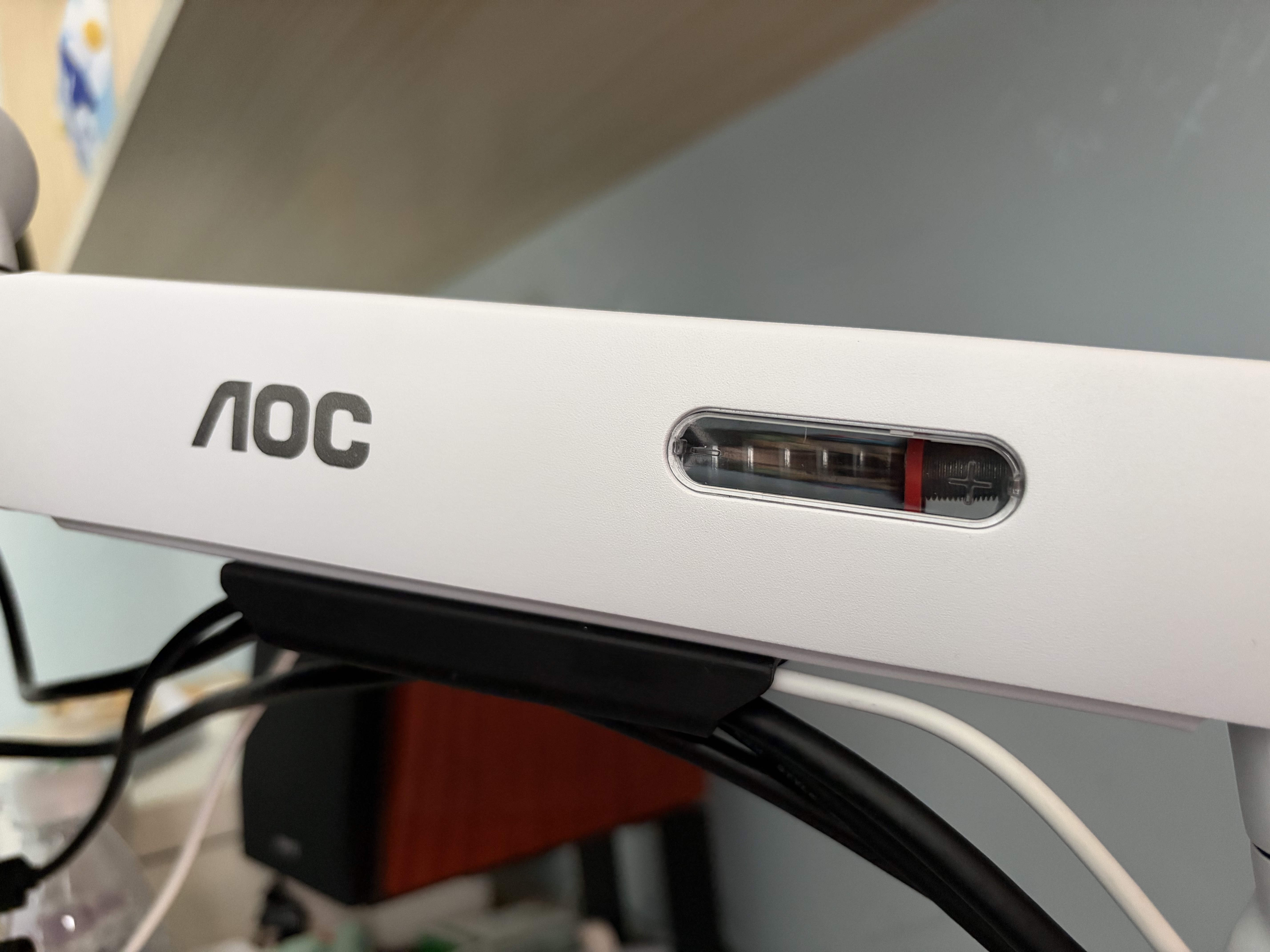 AOC显示器支架臂 电脑增高架 桌面旋转升降机械臂 电脑桌支架 机械弹簧显示屏支架 AM500W 实拍图