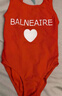 范德安（BALNEAIRE）高端小红心系列女童连体泡温泉防晒度假泳衣训练 苹果红 120 实拍图