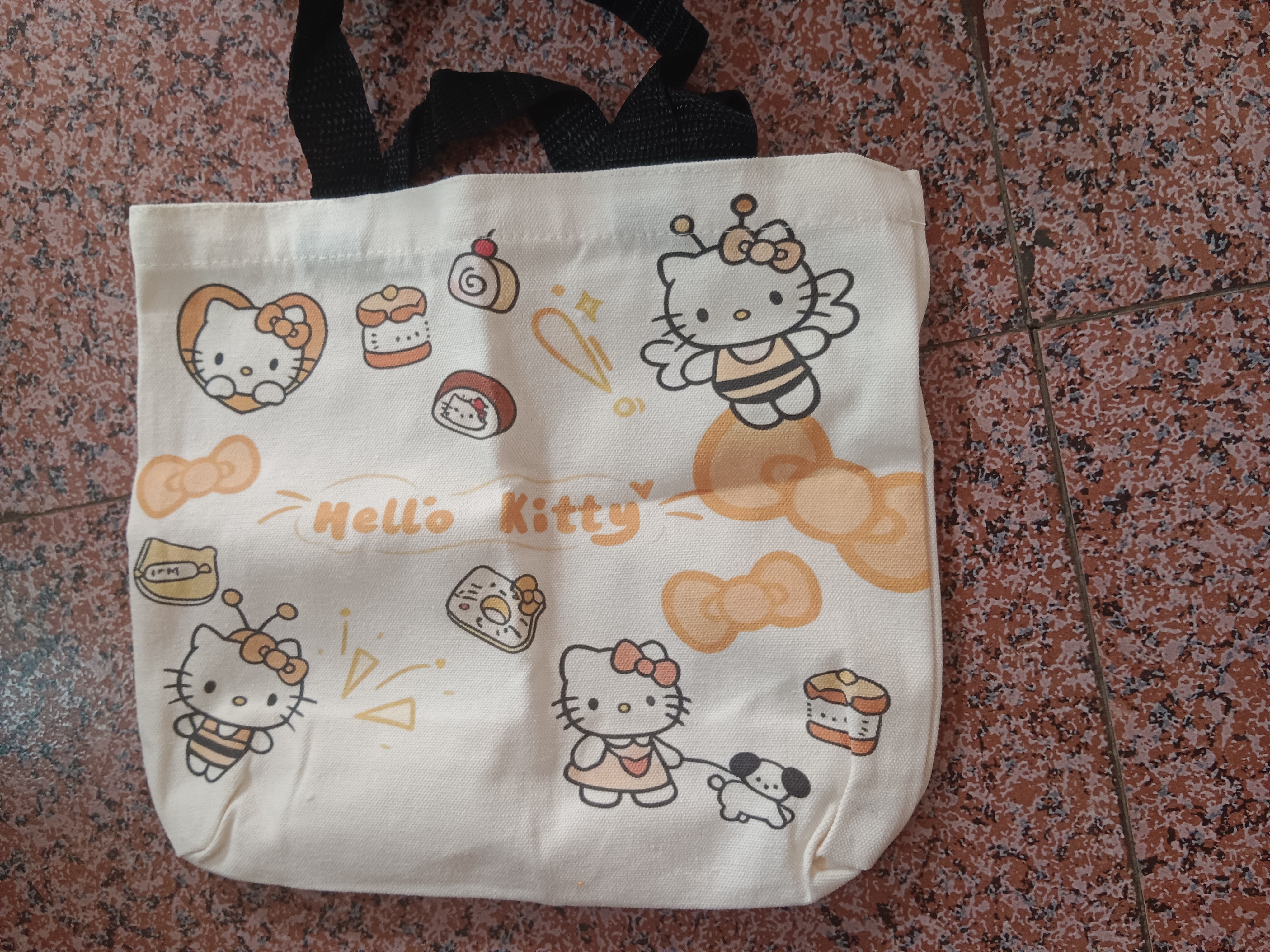 kitty帆布包大容量春夏新款卡通帆布包可爱通勤包小众百搭手提包 KT猫【黄色-无挂件】 实拍图