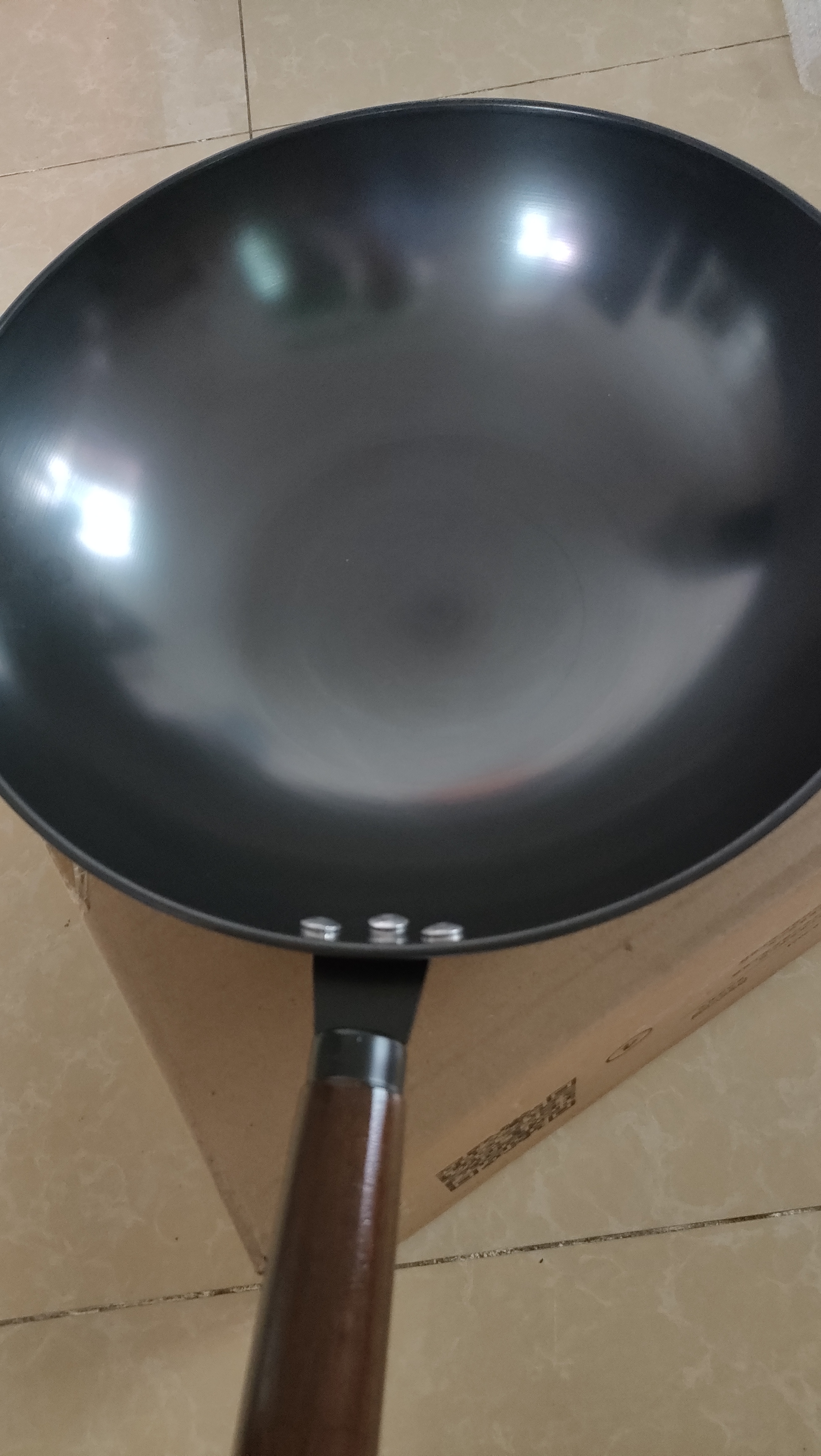 章丘炒菜锅传统铁锅家用老式圆底炒锅不粘锅无涂层燃气灶适用铁锅 【圆底光版】精品铁锅 34cm 实拍图