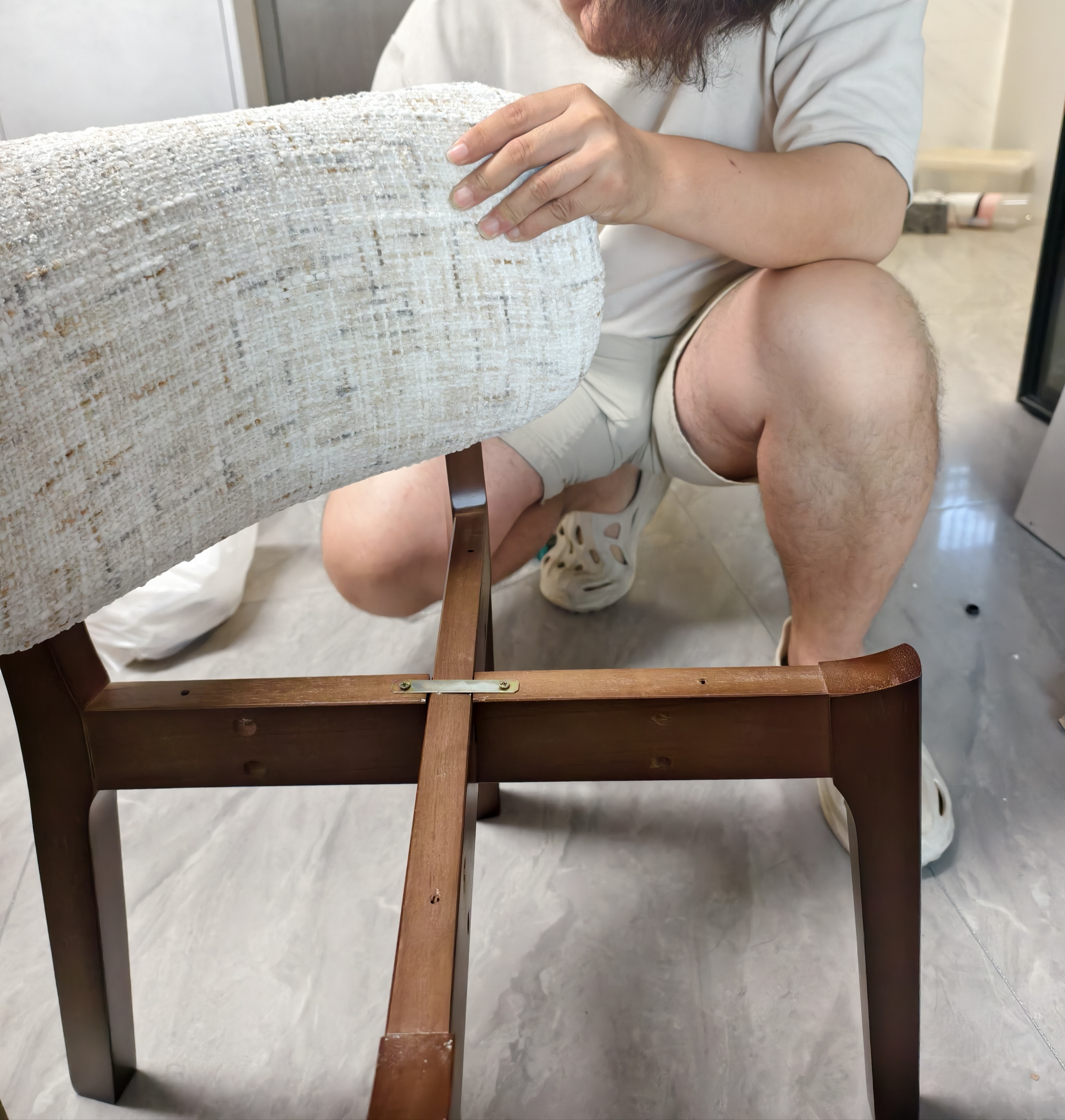 致喜北欧实木餐椅意式轻奢简约餐厅椅子奶油风靠背座椅家用餐桌椅凳子 胡桃色实木框架+莹白色布料[莫奈彩] 实拍图