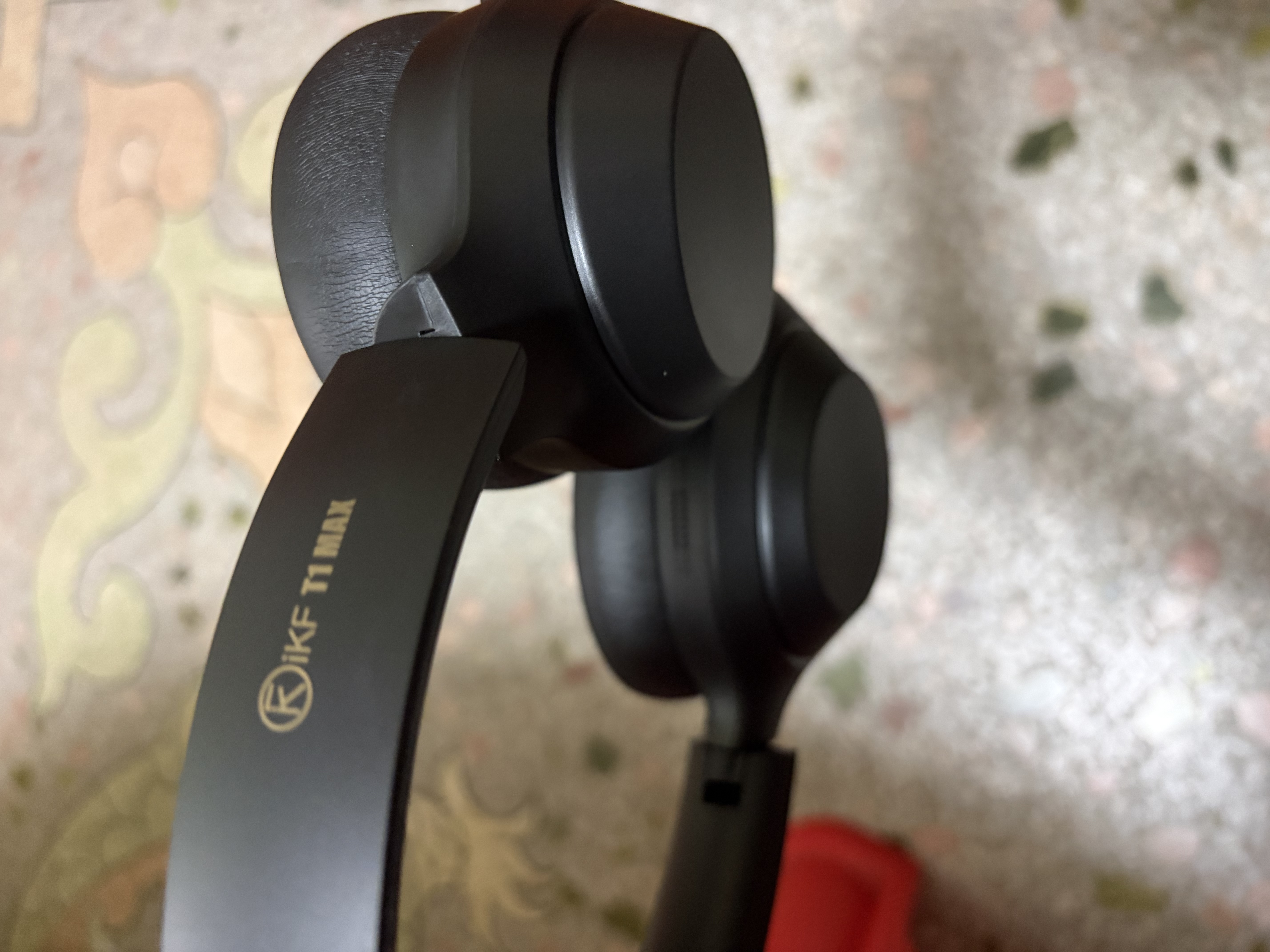 iKF T1 Max 主动降噪头戴式无线蓝牙耳机2026新款蓝牙6.0超长续航有线无线游戏低延迟电竞耳机雅典黑 实拍图