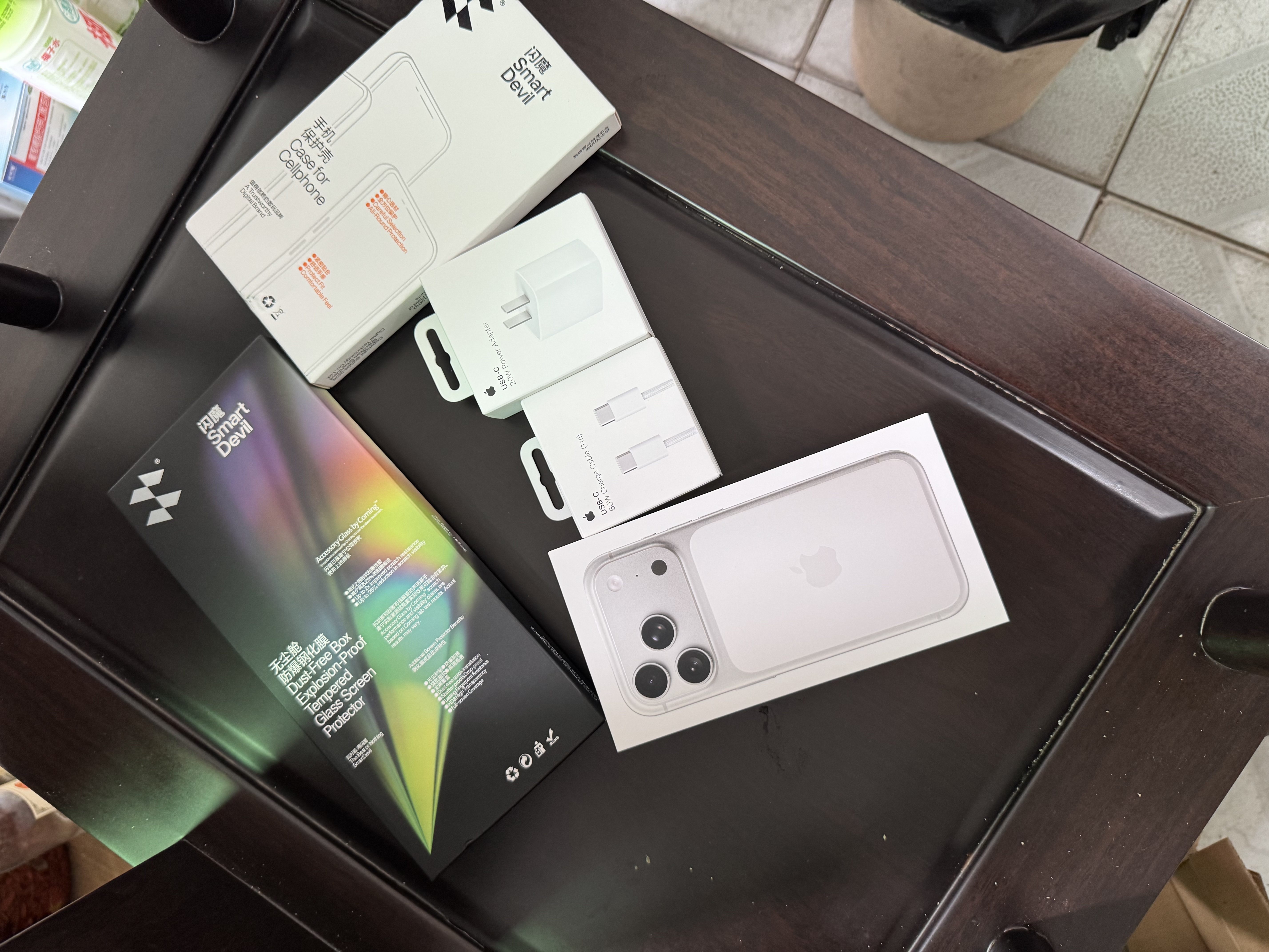 Apple/苹果 原装正品20W type-c充电器 苹果usb-c充电器手机快充头 旗舰店苹果iPhone 17 Pro Max充电器 实拍图