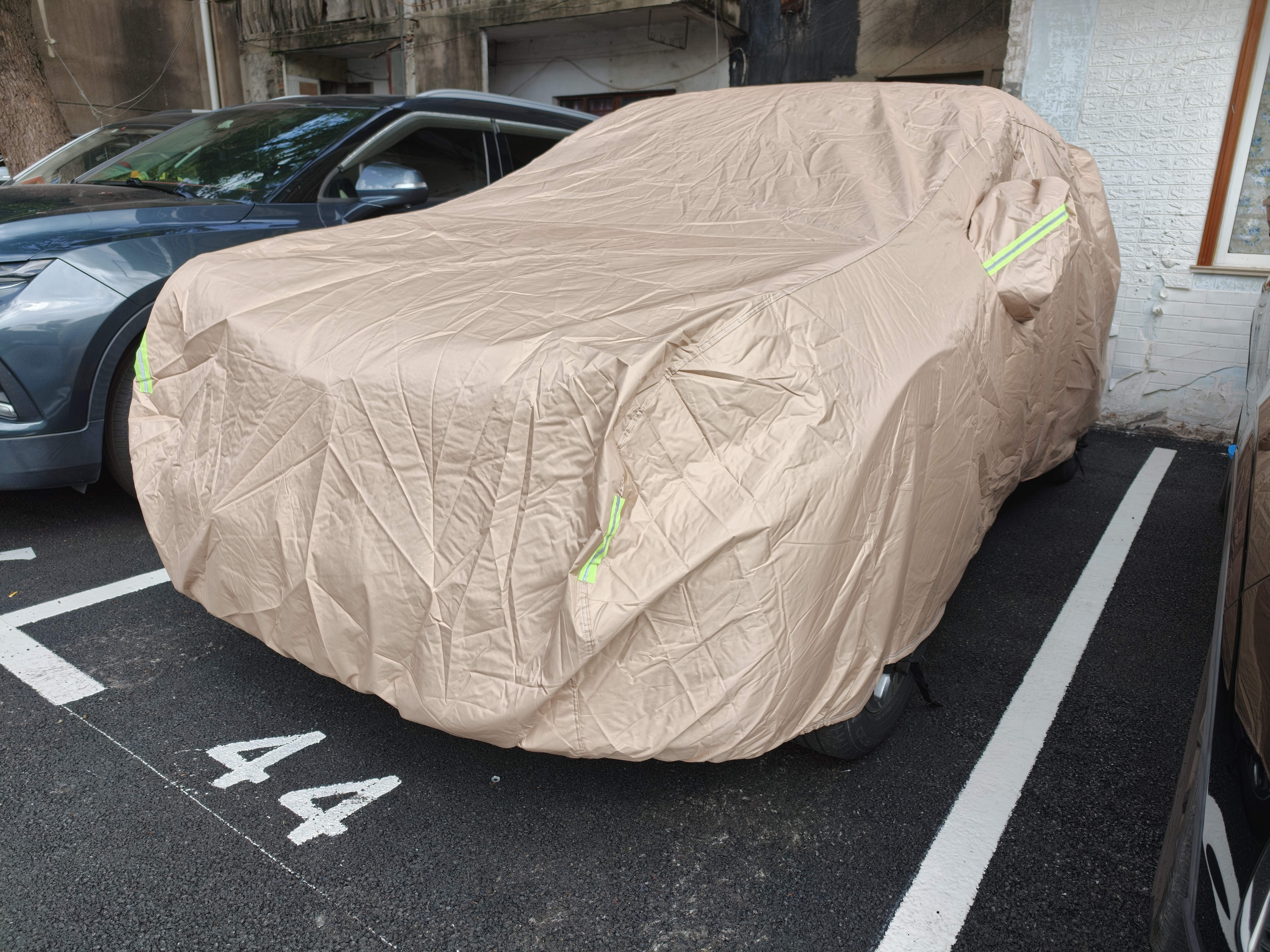 金雨保牛津布汽车车衣车罩防晒防雨隔热防尘加厚遮阳车套外全罩通用四季 人气热销【香槟咖】600D高密度牛津布+送收纳袋 三层加厚款*四季可用【防暴晒防雨防冰雹抗大风】 实拍图