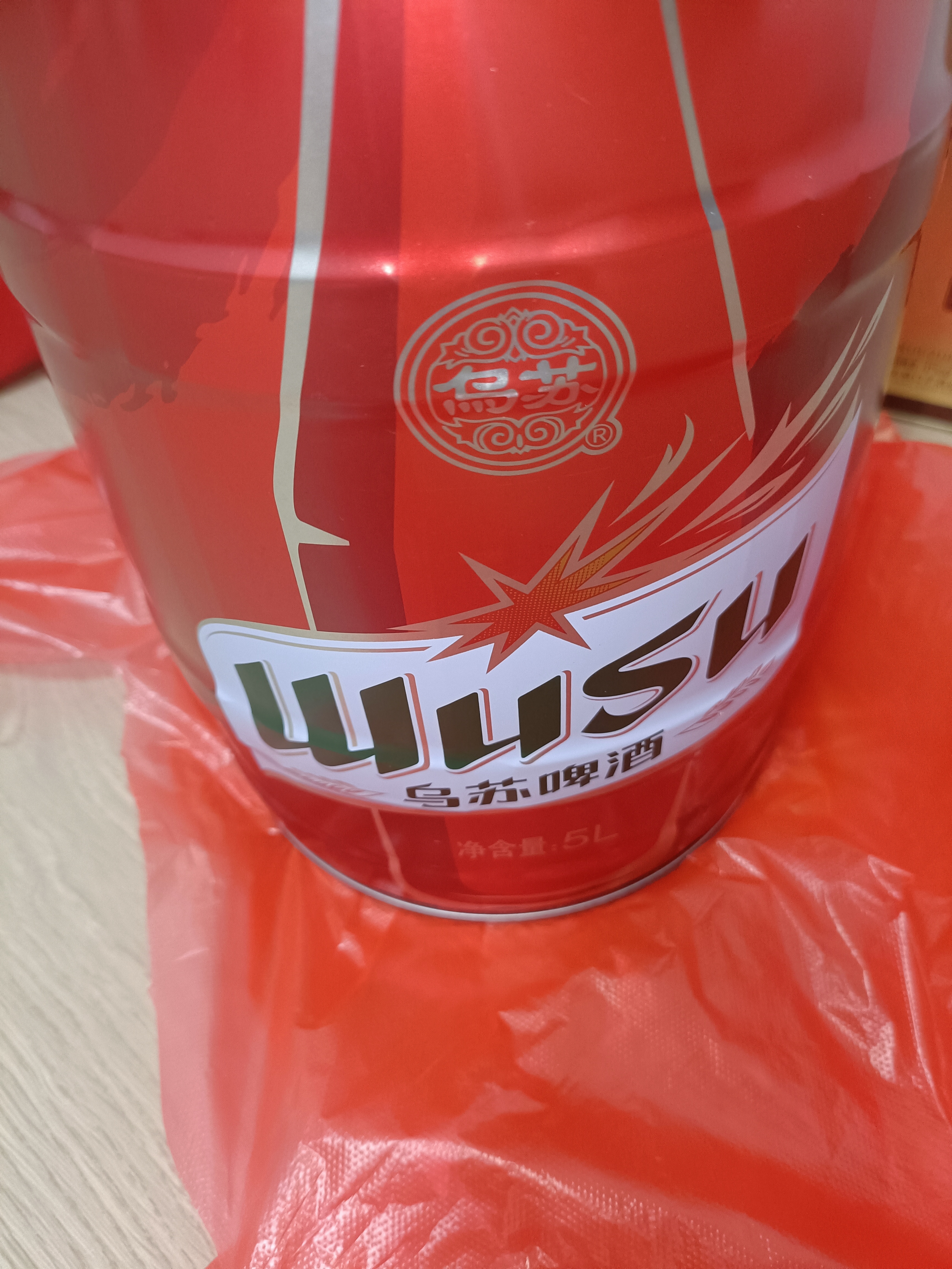 乌苏啤酒（wusu）大红乌苏烈性精酿小麦啤酒5L桶装京东自营 实拍图