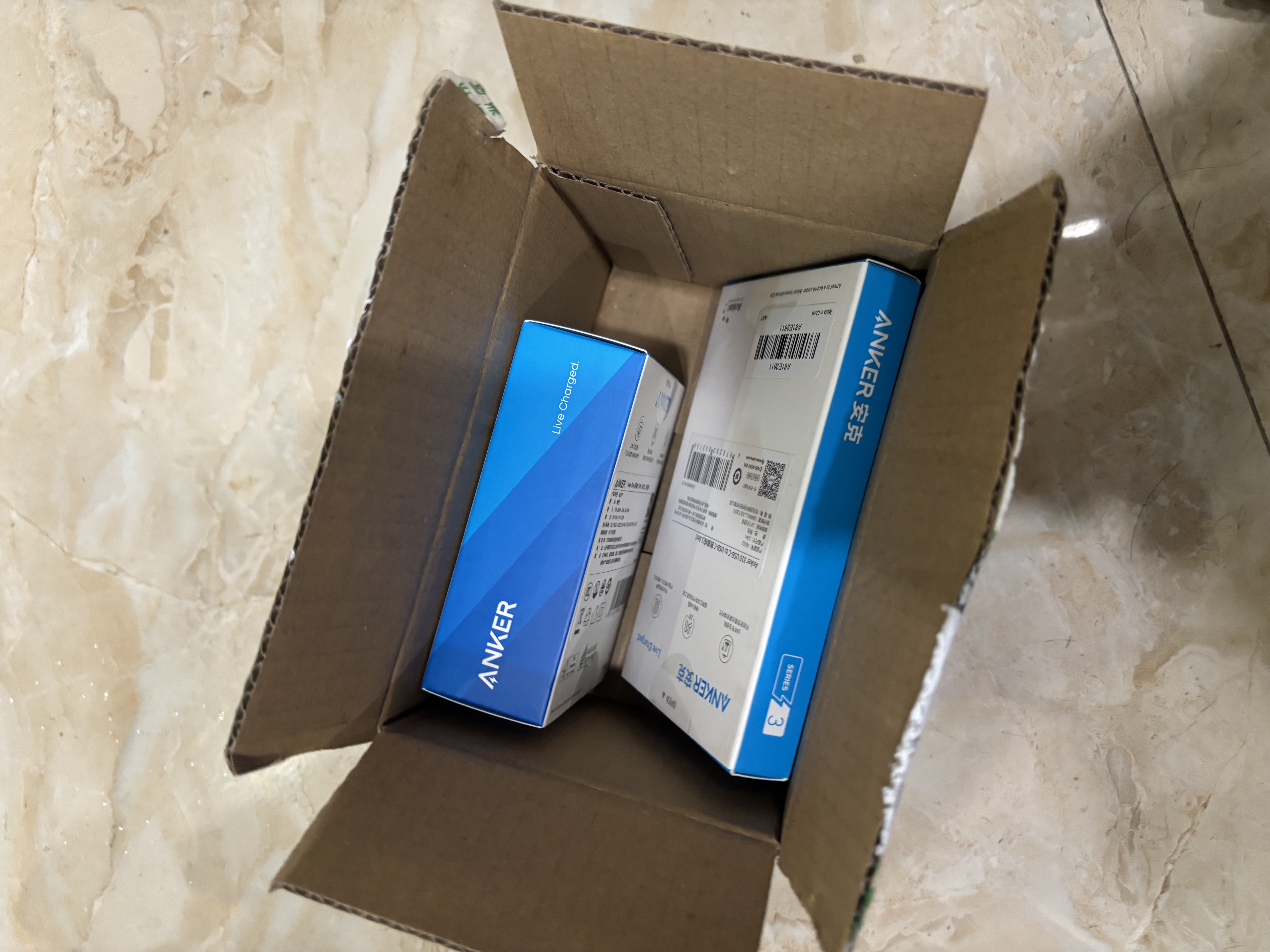 ANKER安克套装20W苹果充电器黑+C-C快充数据线1.8米黑 实拍图