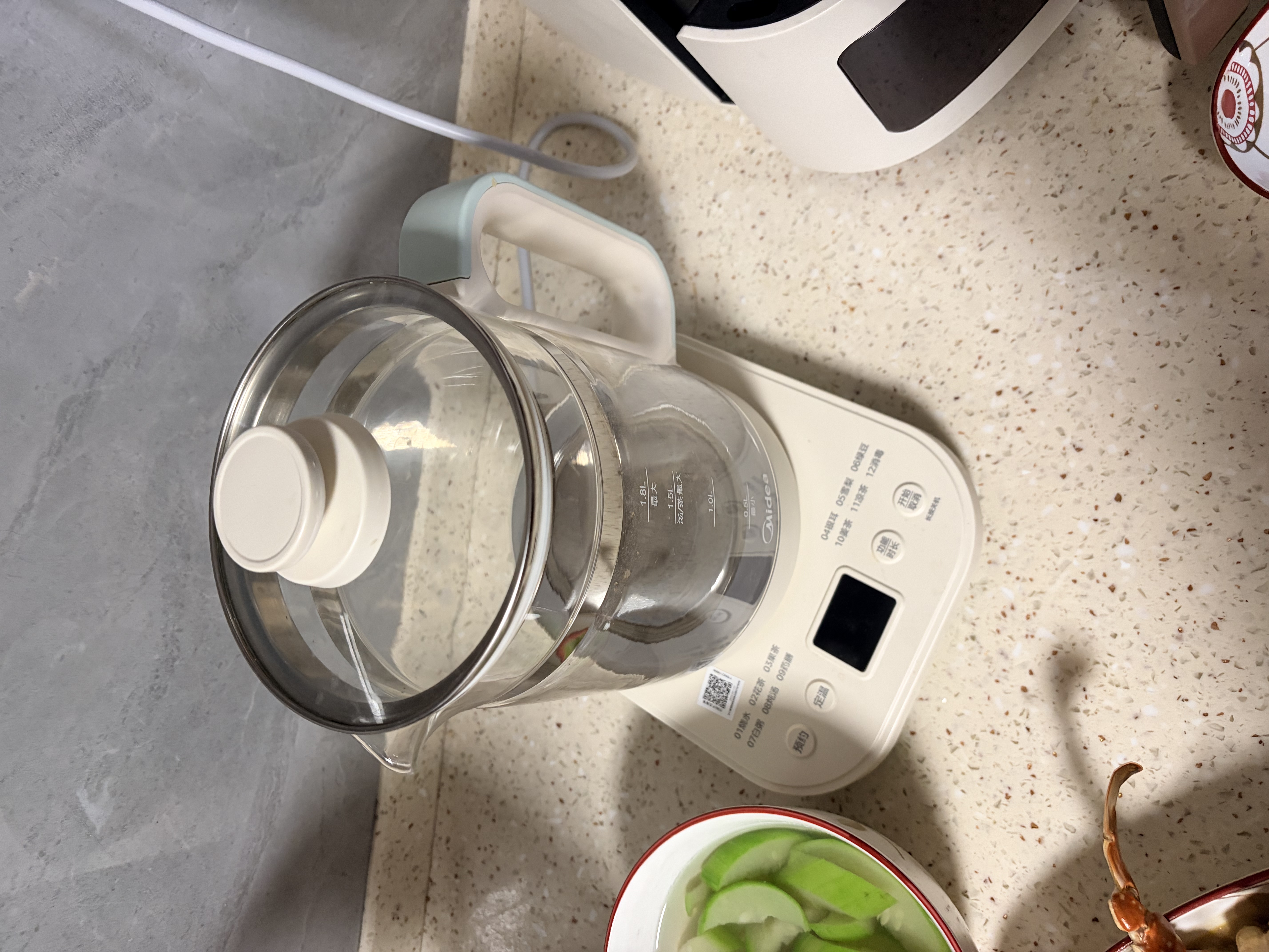 美的（Midea）养生壶大容量煮茶壶炖煮壶电热水壶烧水壶电水壶恒温保温自动家用办公室花茶壶玻璃煮茶器煮小米 【超级新品】-全网爆款 1.8L 实拍图