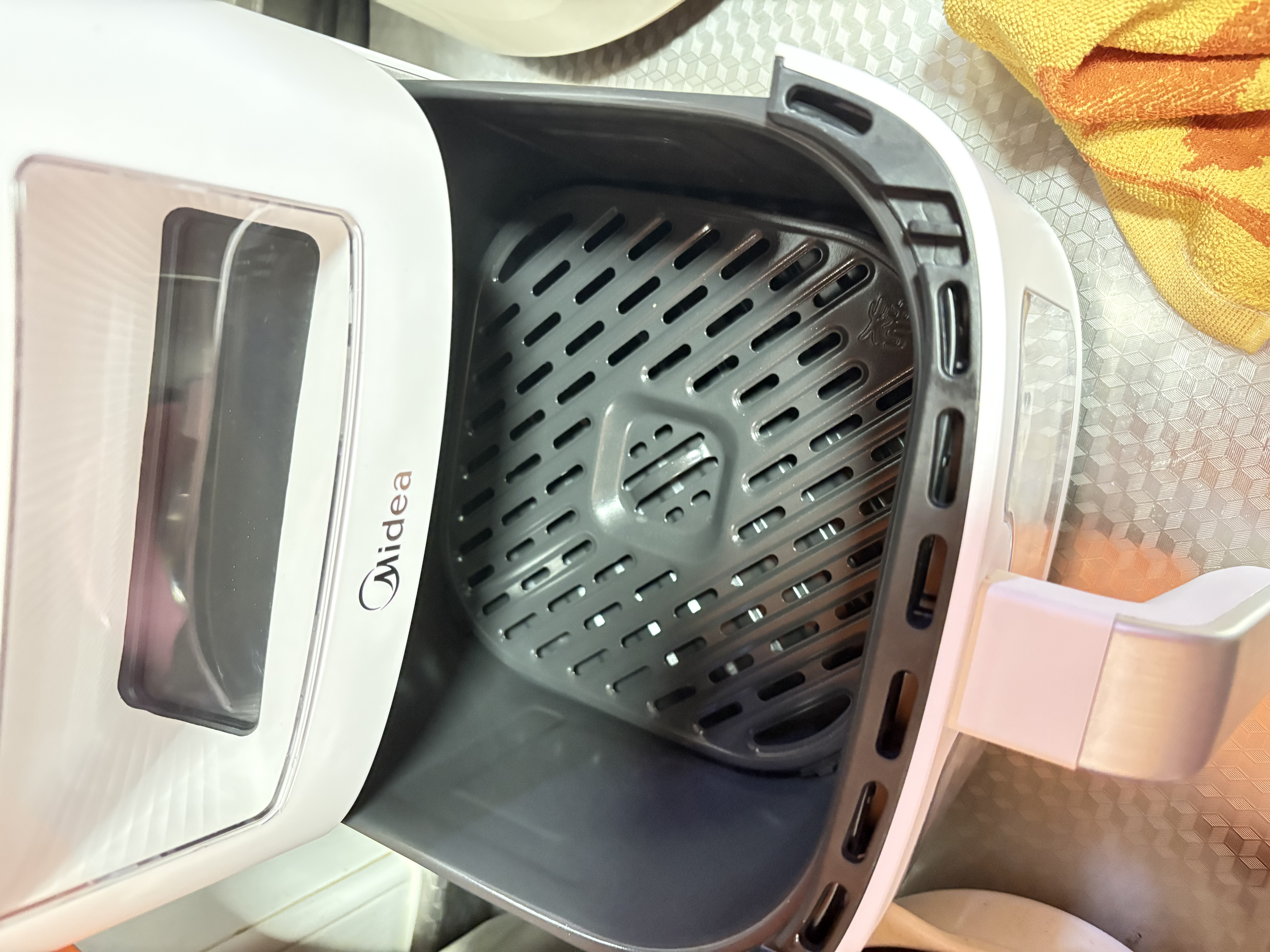 美的（Midea）新风炎烤空气炸锅家用可视窗口0氟涂层6.5L大容量多功能免翻面空气炸锅蒸烤一体 KZC6521 实拍图
