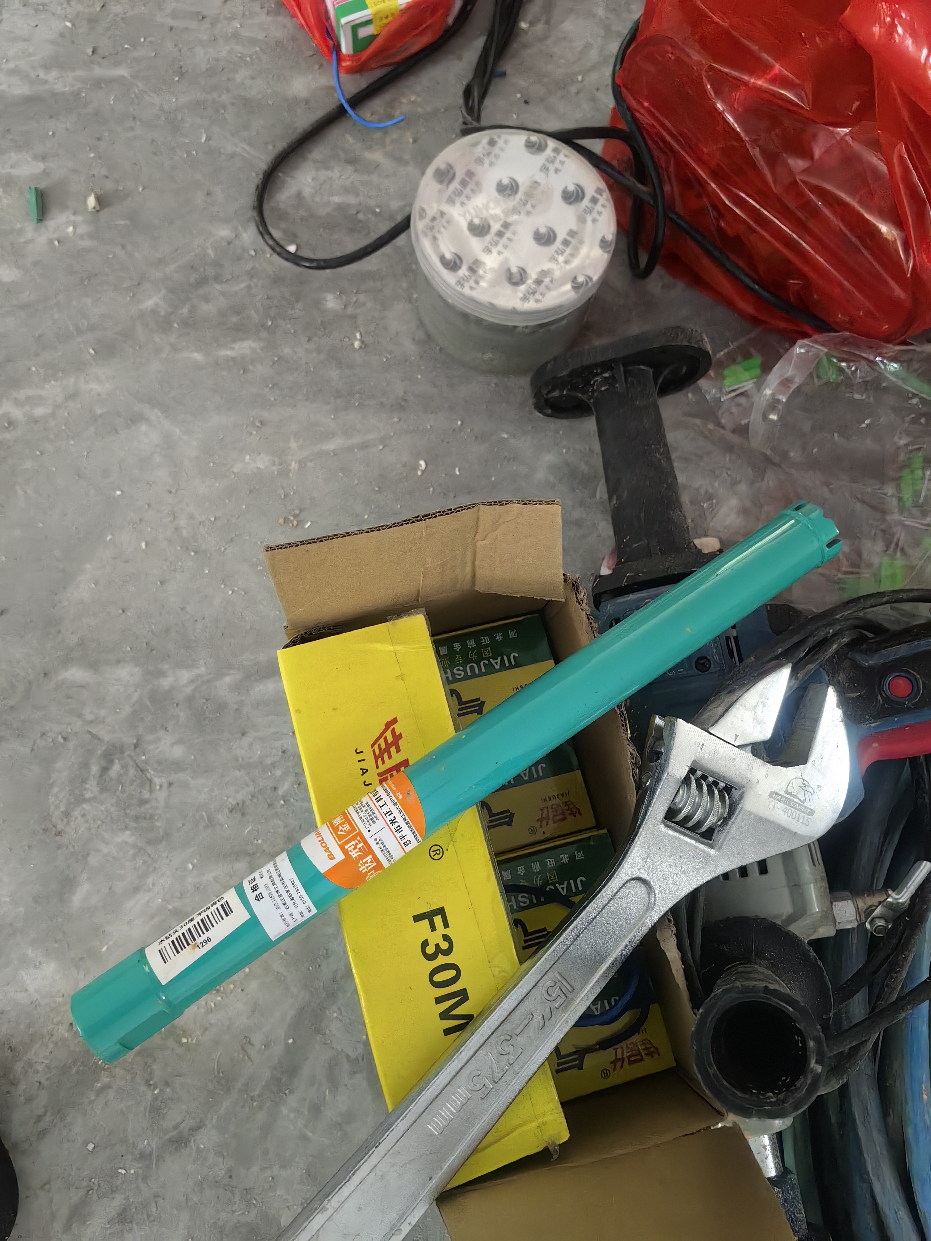 保联水钻钻头钻孔神器打孔混凝土水转头墙壁开孔器多功能金刚石水钻头 实拍图