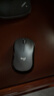 罗技（Logitech）M220 轻音鼠标 无线鼠标 办公鼠标 对称鼠标 带无线微型接收器 灰黑色 实拍图