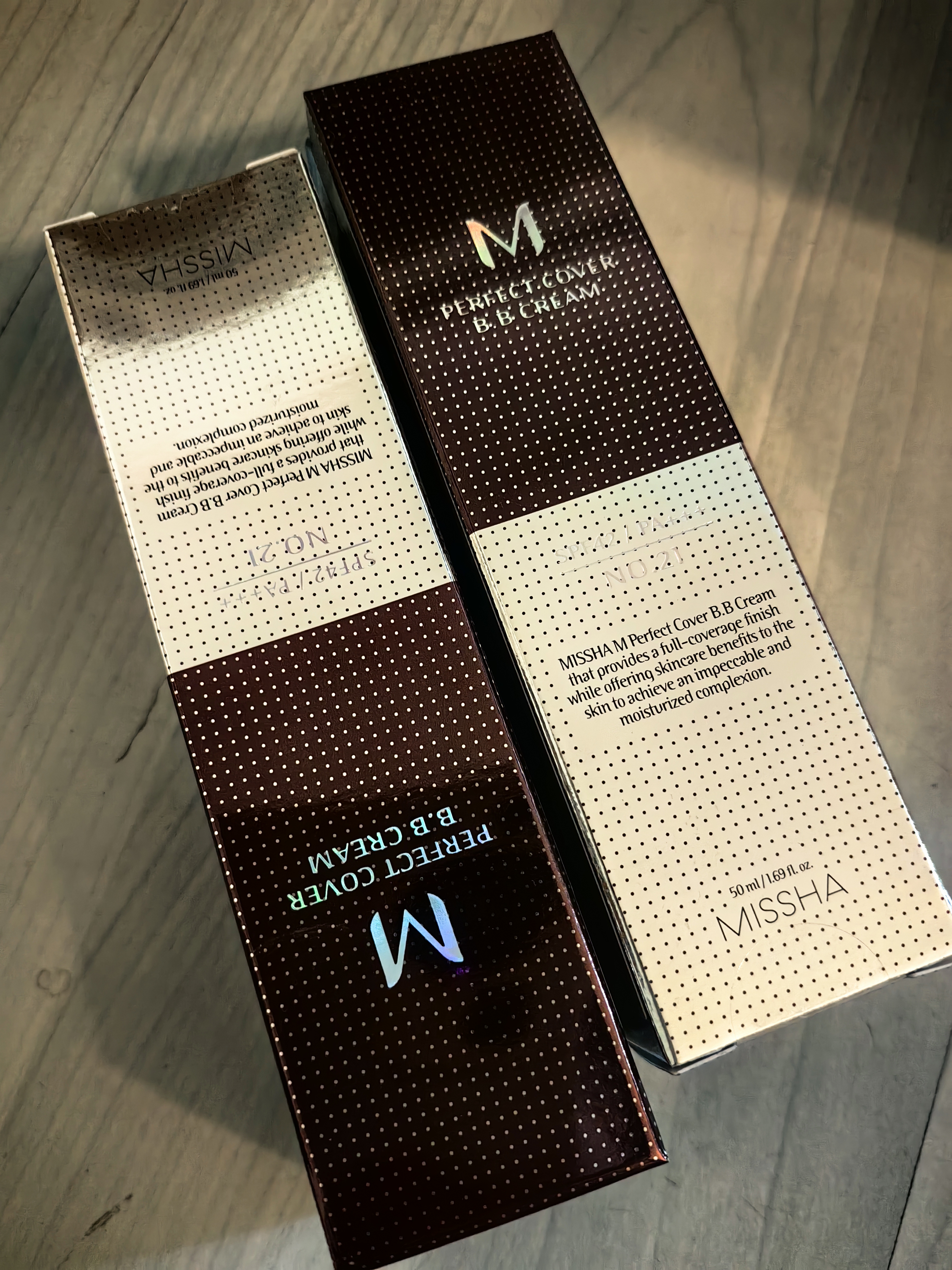 谜尚（MISSHA）【2支】大红bb霜50ml*2支装经典款21号遮瑕美白防晒隔离粉底液 实拍图