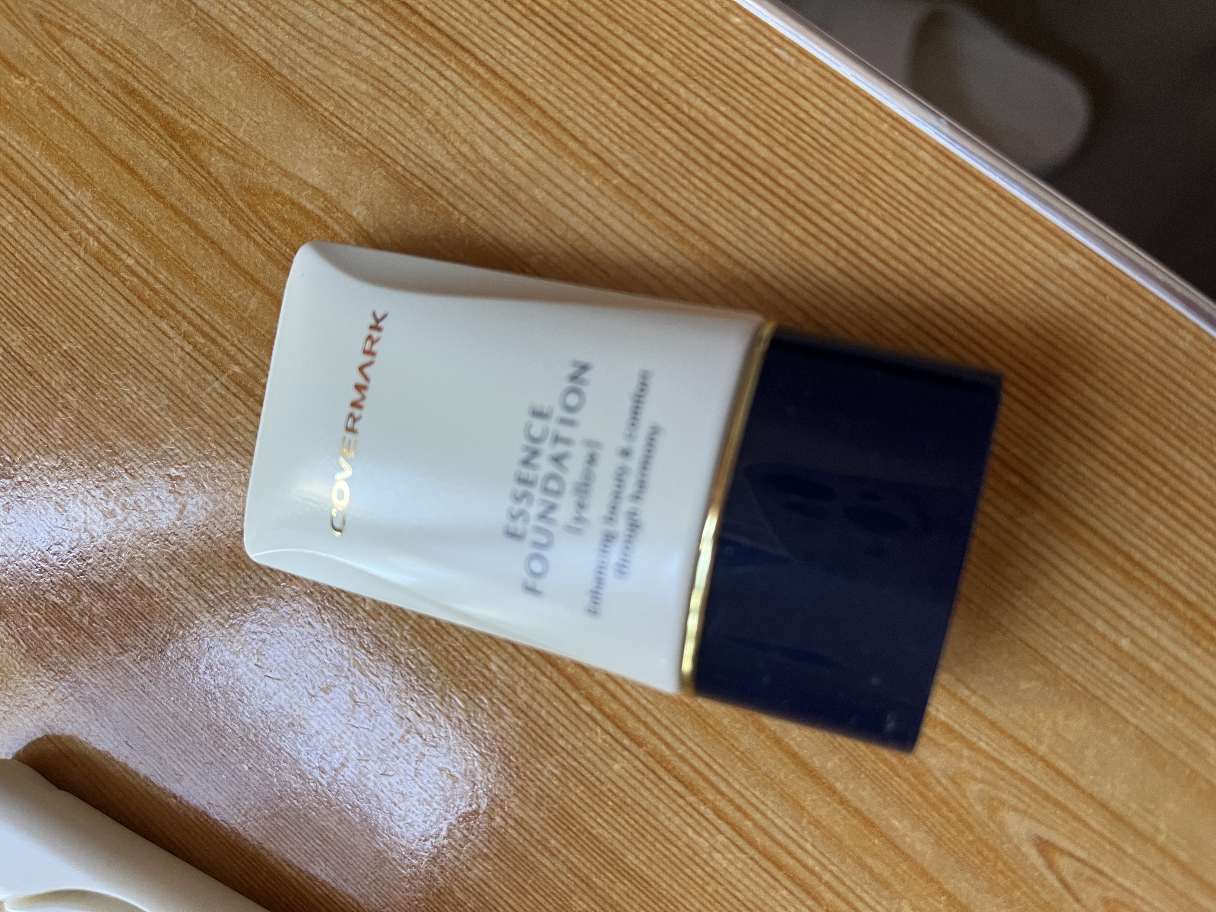 COVERMARK【双11抢先购】粉底霜服帖不卡粉水润保湿进口防晒粉底液YN0020g 实拍图