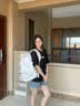 viney书包小学生初中高中大学生背包女大容量旅行双背包户外出游旅行包 白色+可爱挂件 简约轻便高颜值休闲减负电脑包 实拍图
